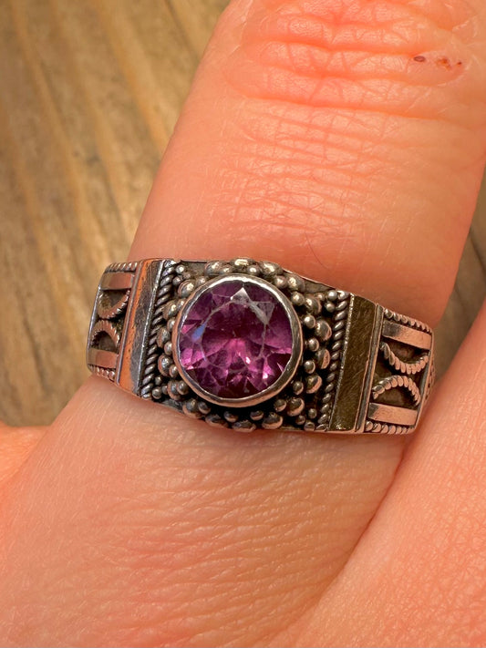 Vintage Amethyst Ornate Gold and 925 Sterling Silver Size Q Ring