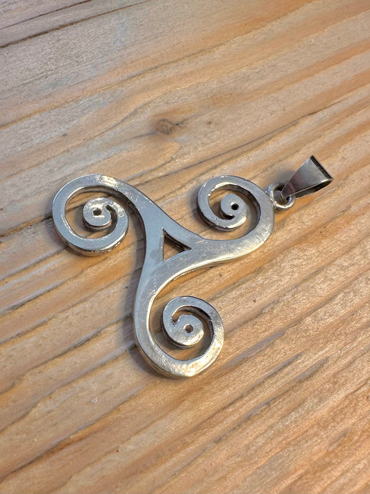 Vintage Celtic Swirl 925 Silver Pendant
