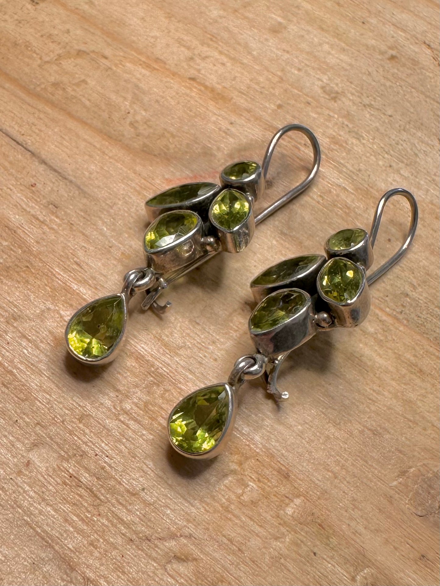 Vintage Peridot Dangle 925 Silver Earrings