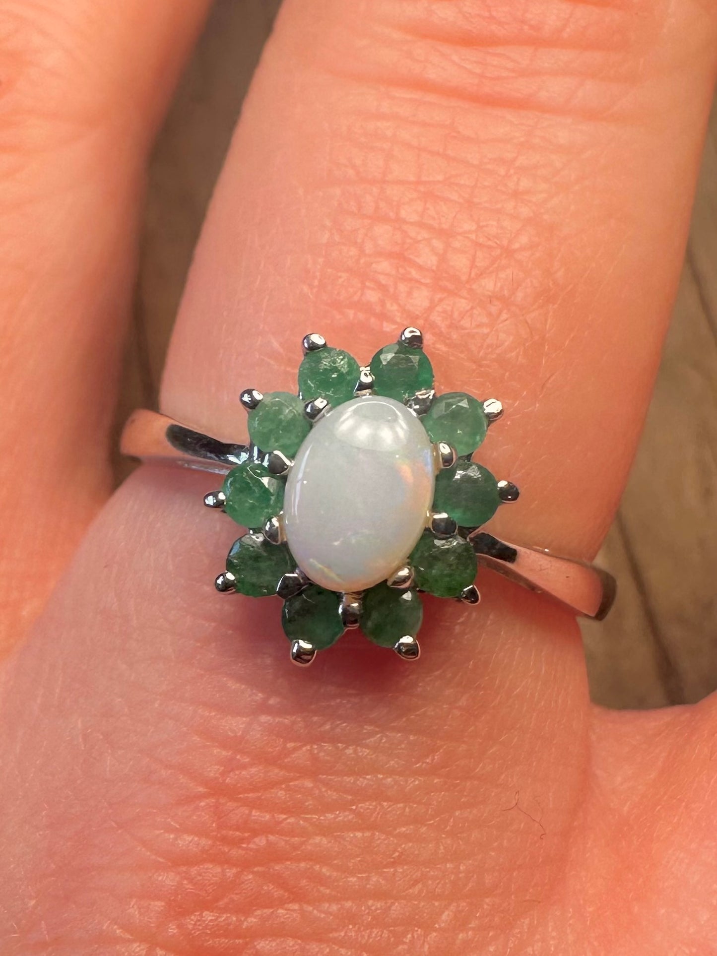 Vintage Opal and Green Stone 925 Sterling Silver Size T1/2 Ring
