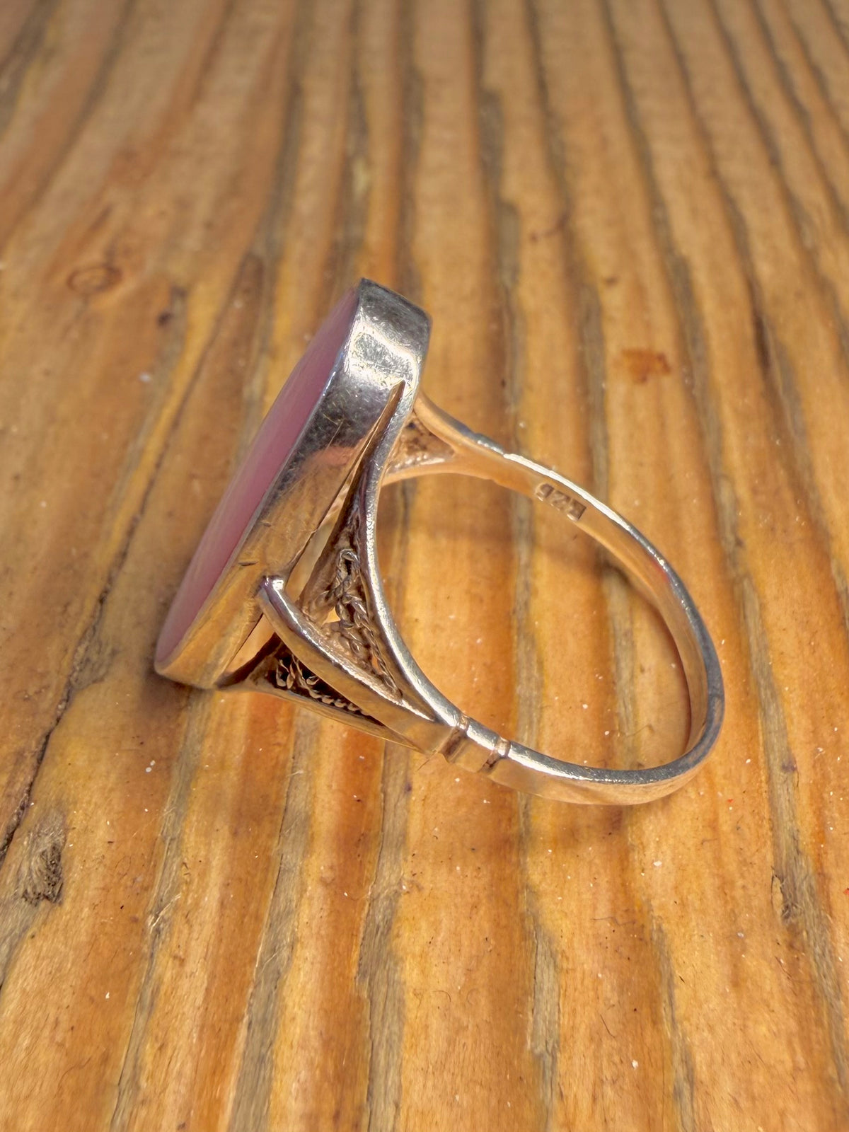 Oval Pink Mother of Pearl 925 Sterling Silver Size N Ring