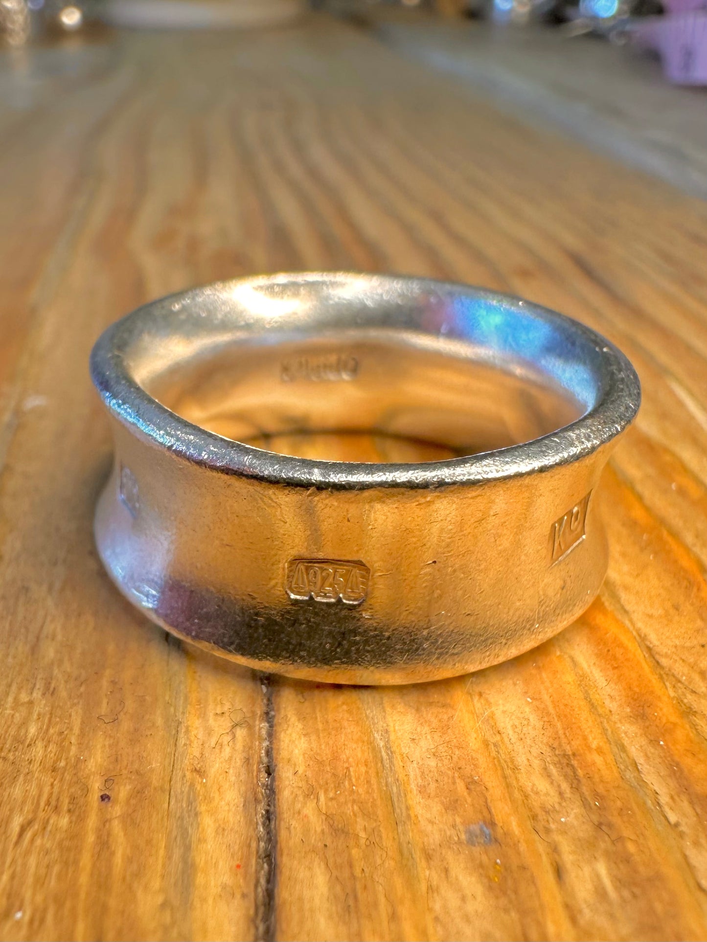Chunky 2004 Hallmarked Curved Heavy Band Maker KO Birmingham 925 Sterling Silver Size V Ring