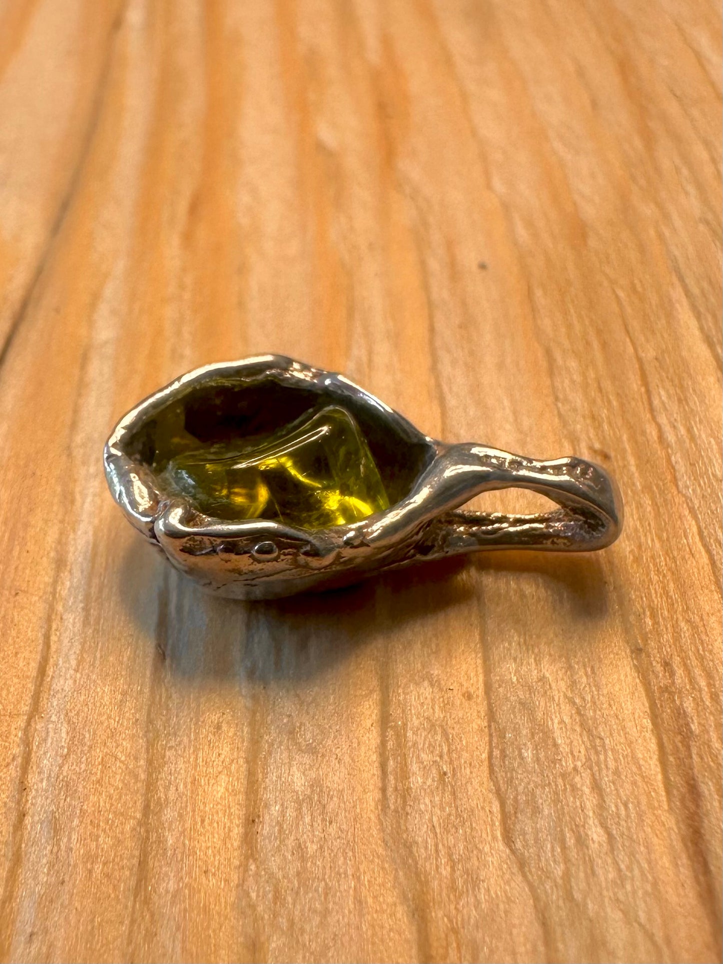 Abstract Unusual Green Stone 925 Silver Pendant