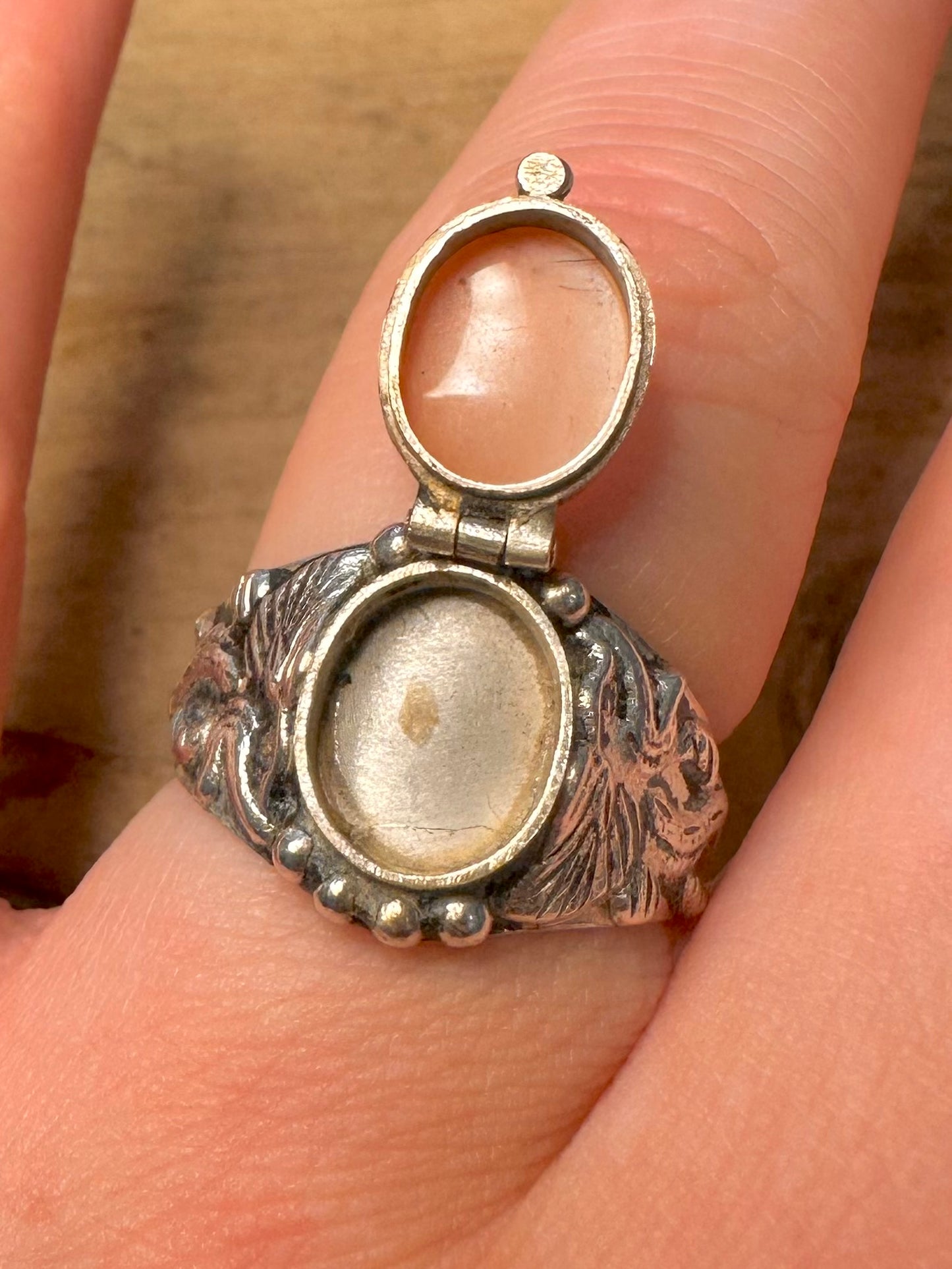 Vintage Carnelian Poison Ring Engraved 925 Silver Size Q1/2 Ring