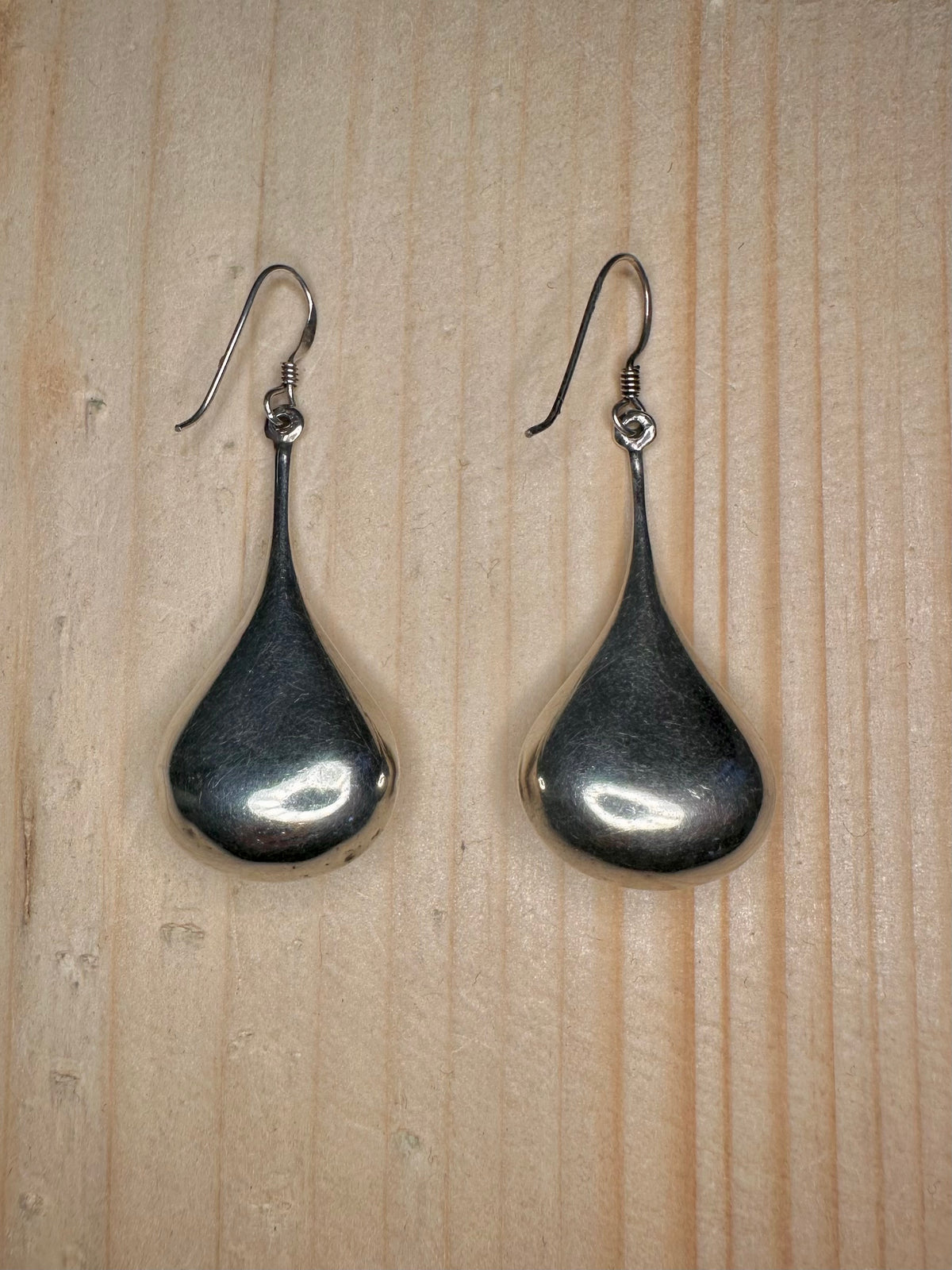 Rounded Teardrop Dangle 925 Sterling Silver Earrings