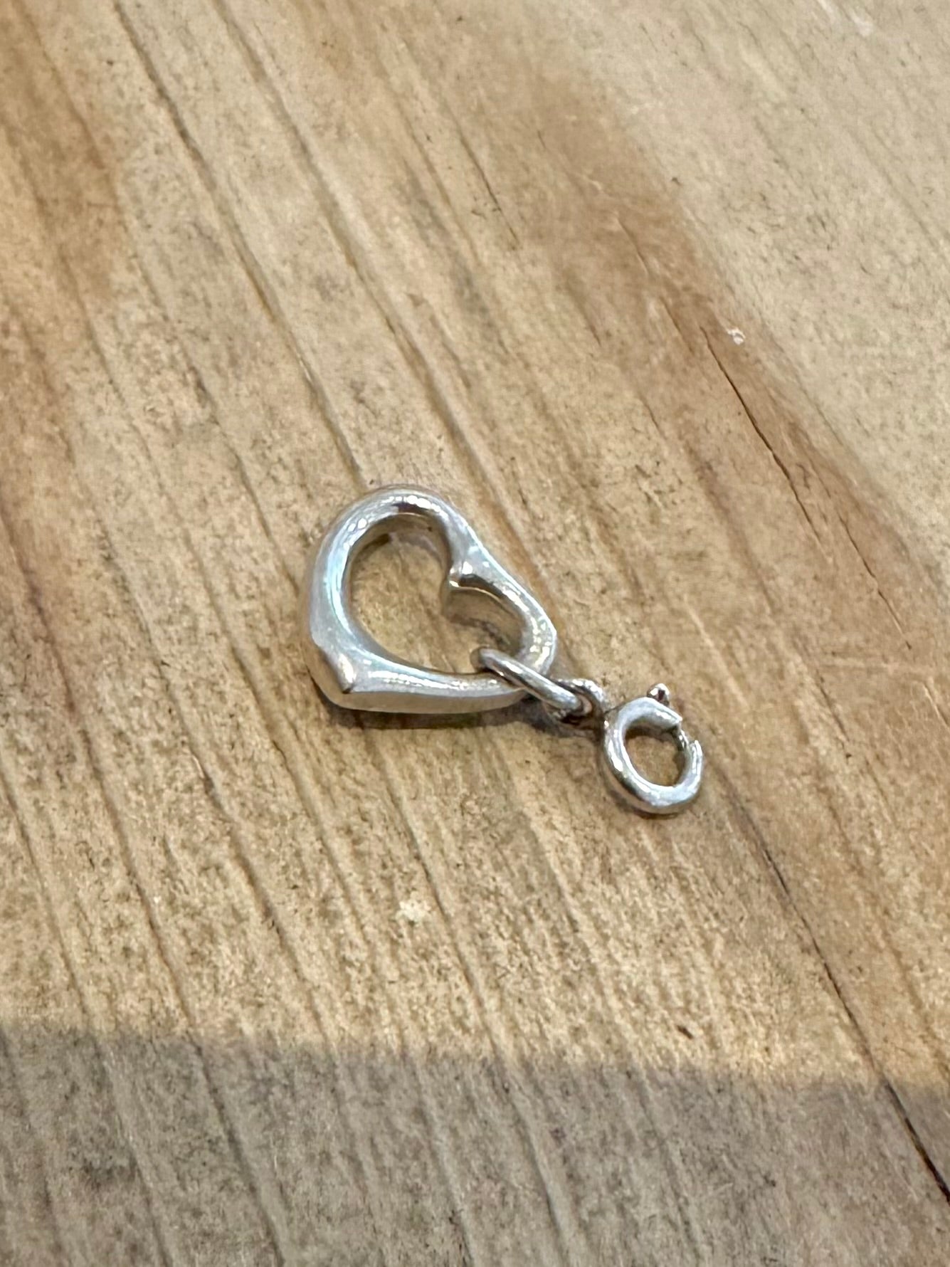 Vintage Heart 925 Silver with Clasp Pendant