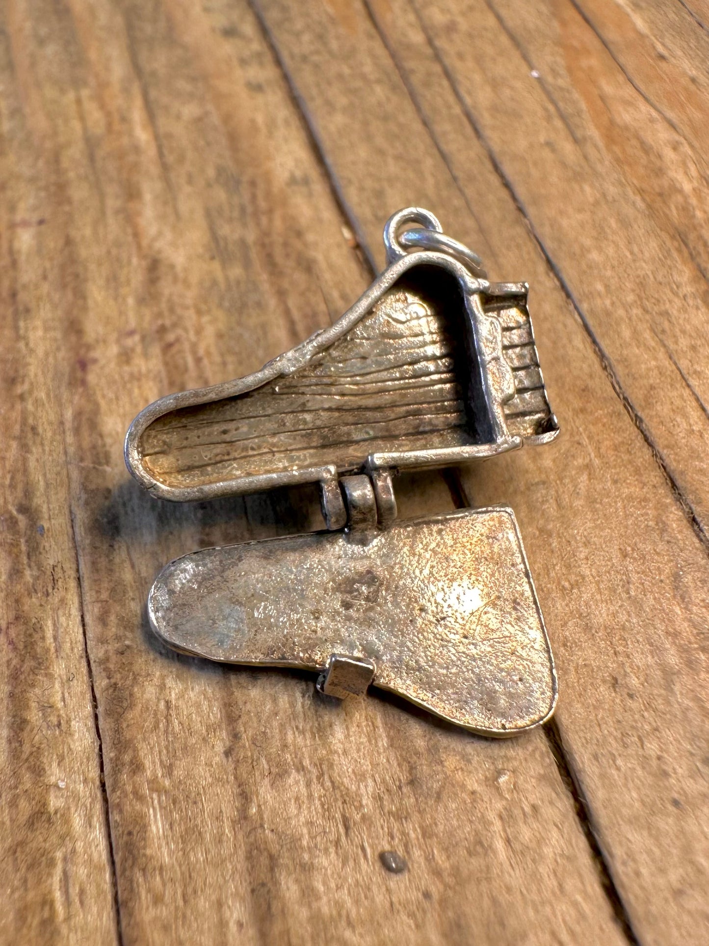 Piano Hinged Opens 925 Sterling Silver Charm Pendant
