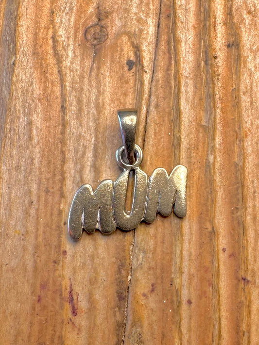 Mum Gold on 925 Sterling Silver Pendant