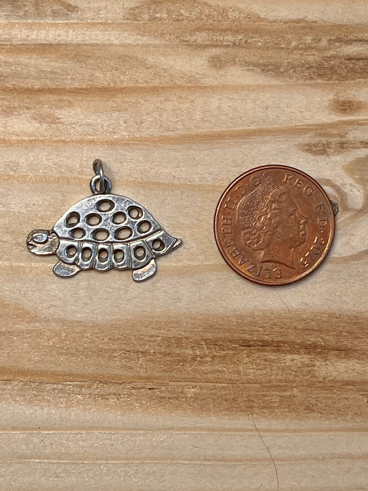 Flat Turtle 925 Sterling Silver Pendant