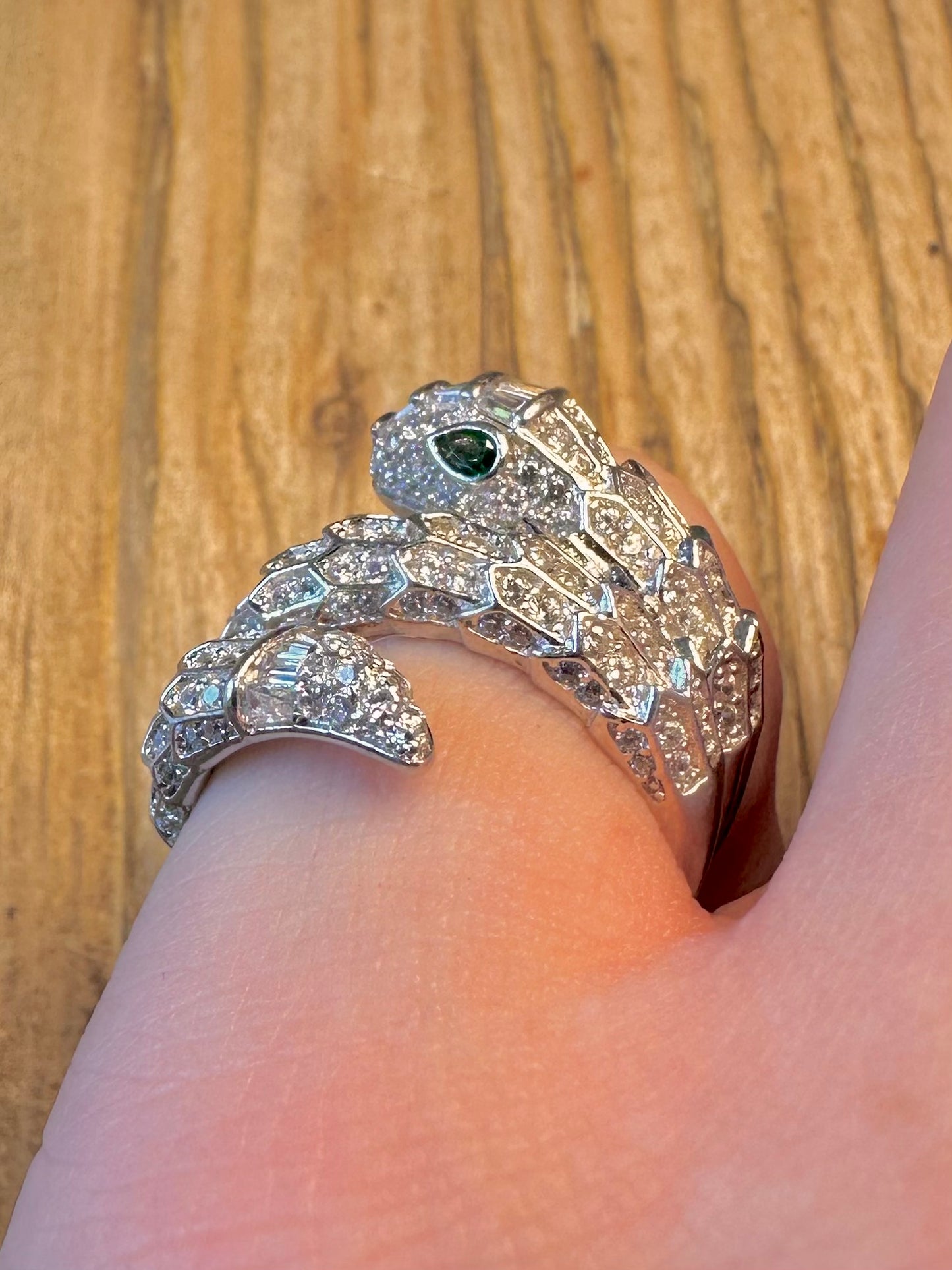 White CZ Serpentine Green Eye Wrapping 925 Sterling Silver Size N1/2 Ring