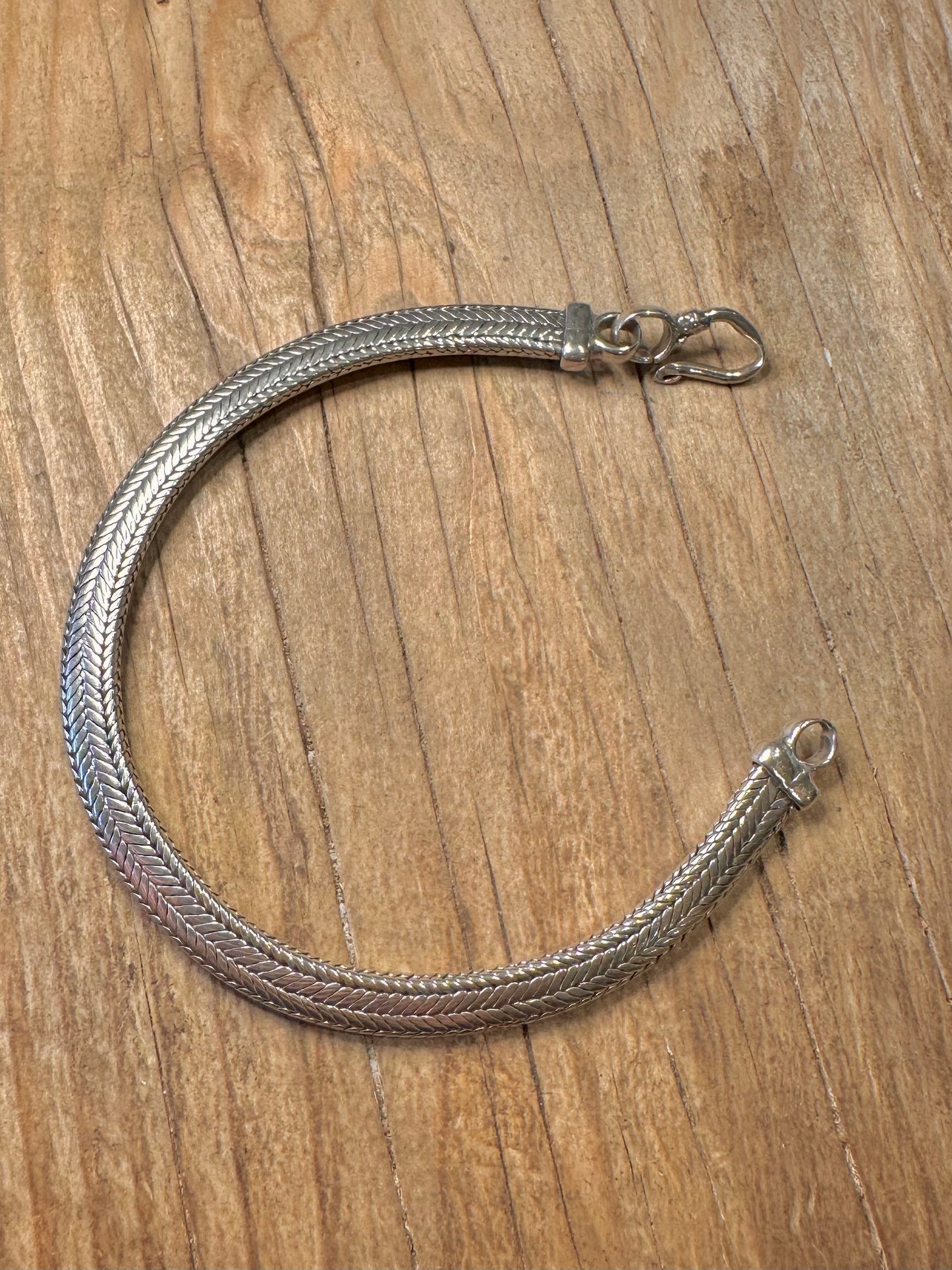 Vintage Rounded and Flat Snake Chain Hook Clasp 925 Sterling Silver 8.3 inch Bracelet