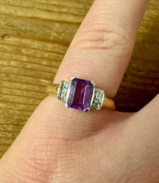 Vintage Amethyst and Diamond 9ct Gold 375 Size N Ring