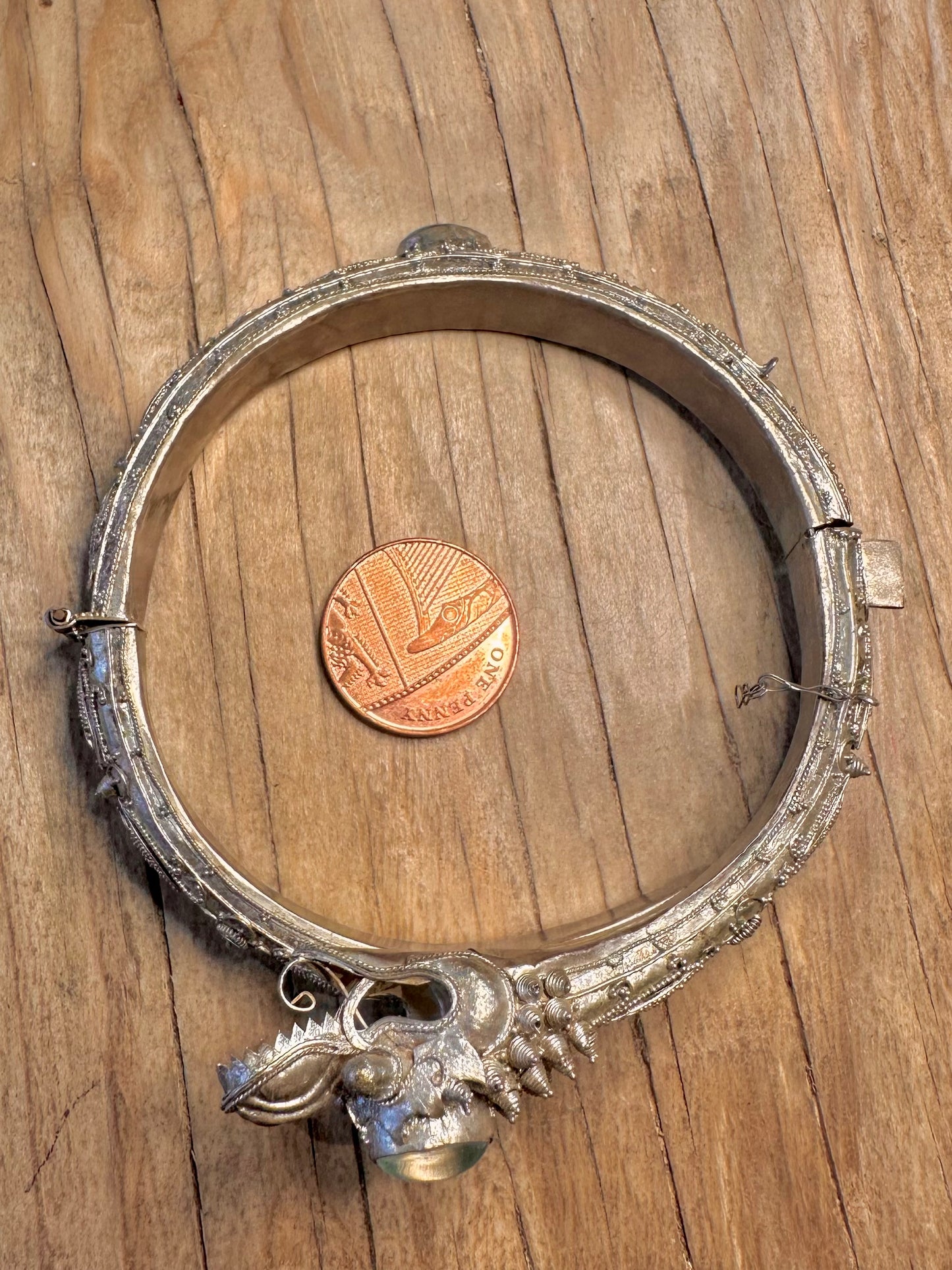 Vintage Dragon Filigree Blue Stone Nepalese Silver Hinged Bangle