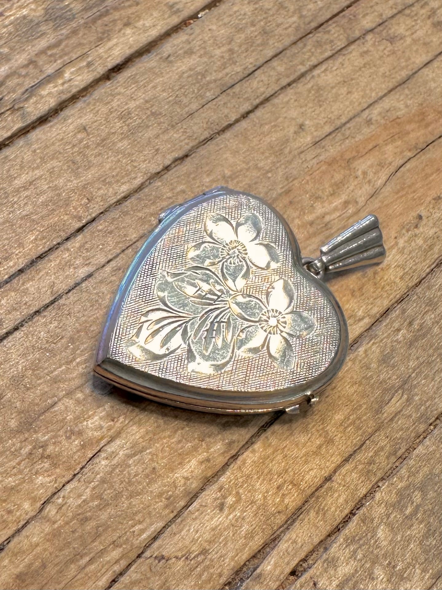 Georg Jensen Ltd. Blumenverziertes Herz 925 Sterling Silber Medaillon-Anhänger