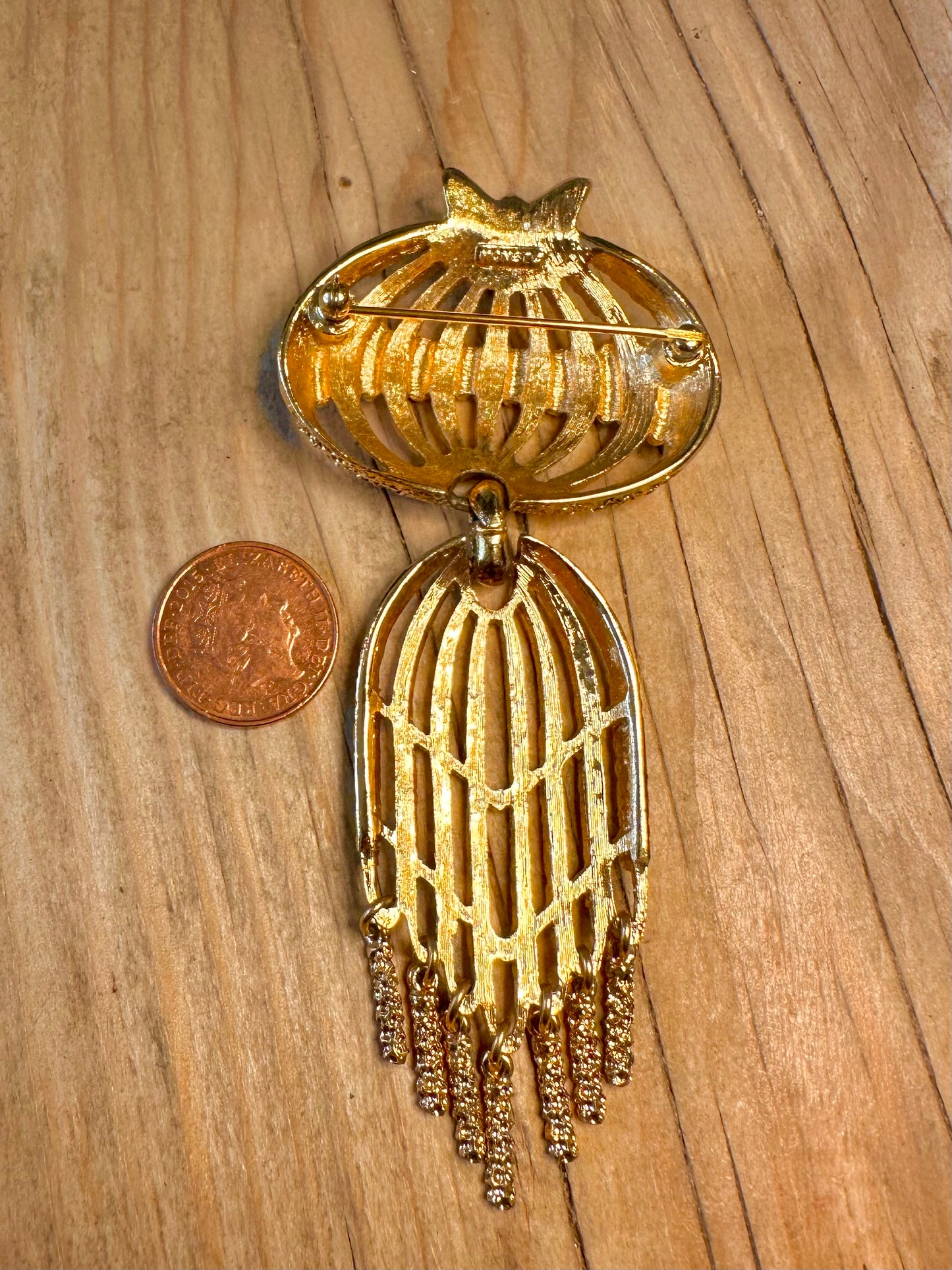 Vintage Monet Avant-Garde Gold Tone Costume Brooch