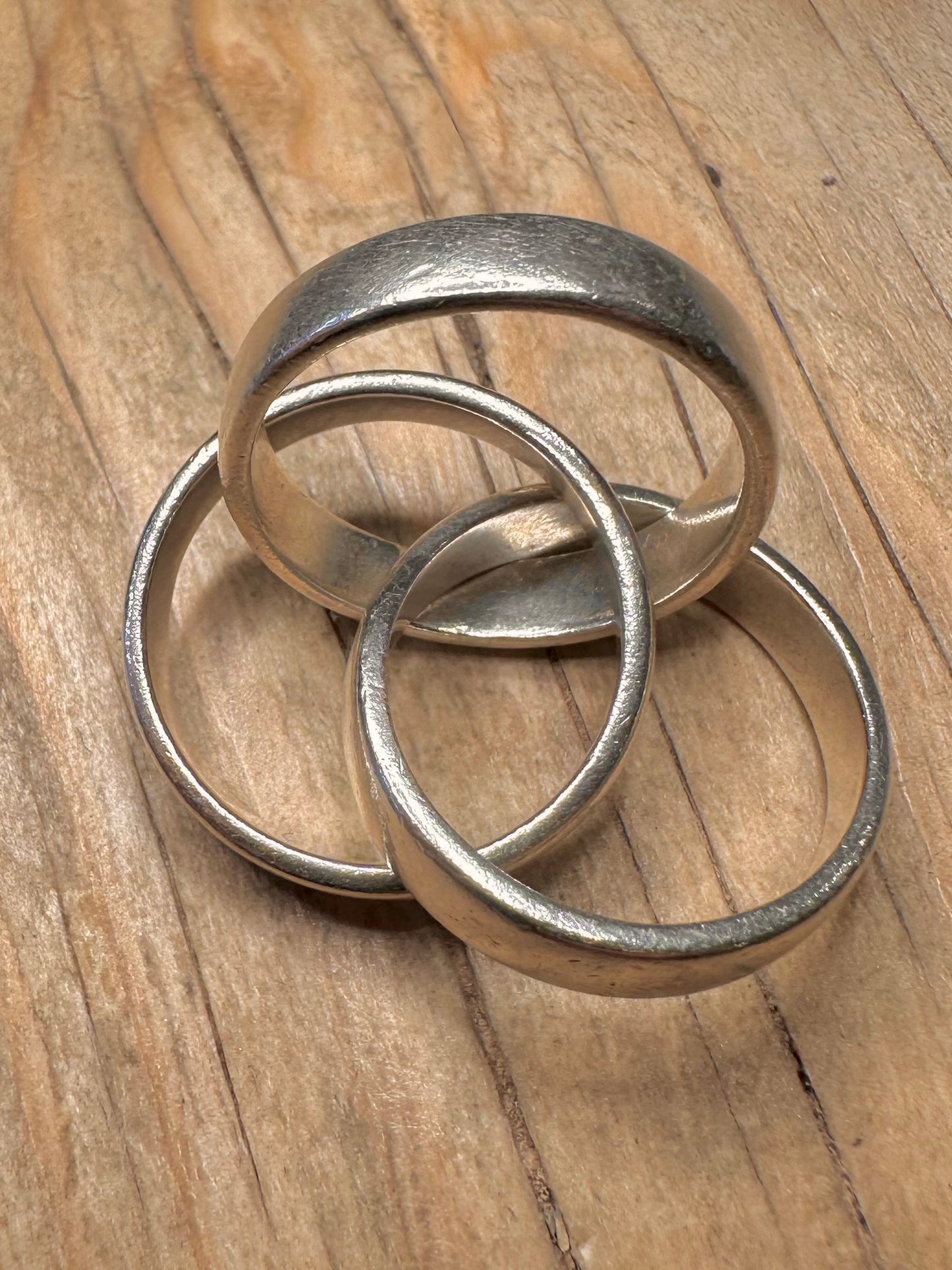 Vintage Chunky Three Band 925 Sterling Silver Size Q Ring