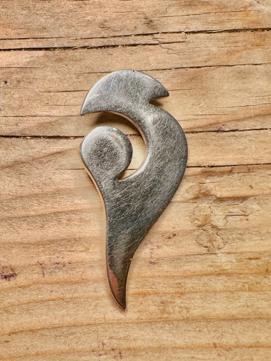 Abstrakter Anhänger aus 925er Sterlingsilber