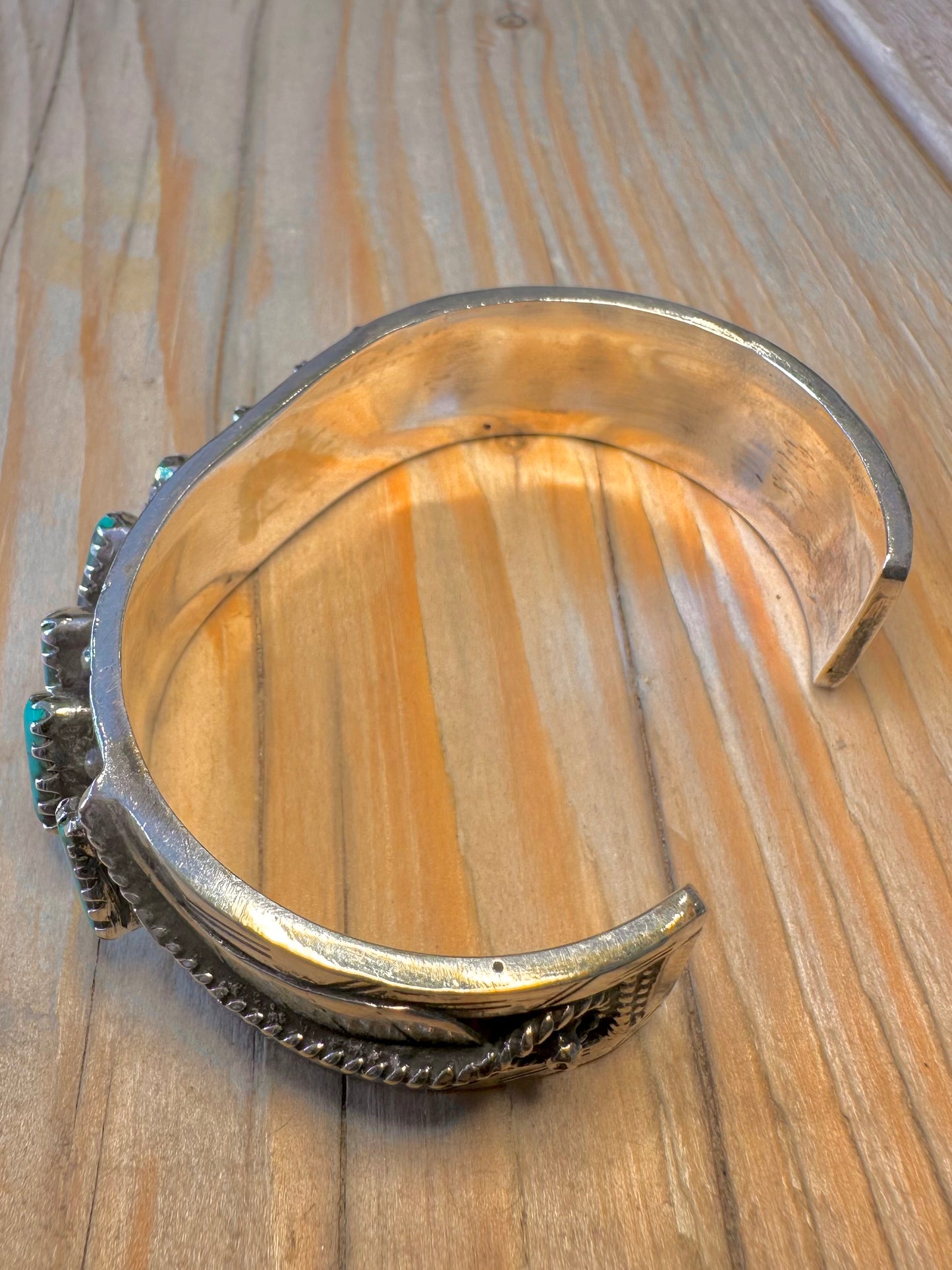 Vintage Native American Turquoise Leaf Design 925 Silver Cuff Bangle