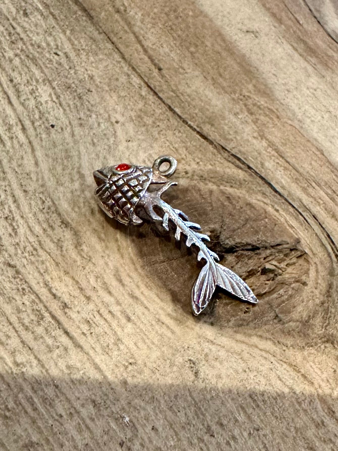 925 store silver charm