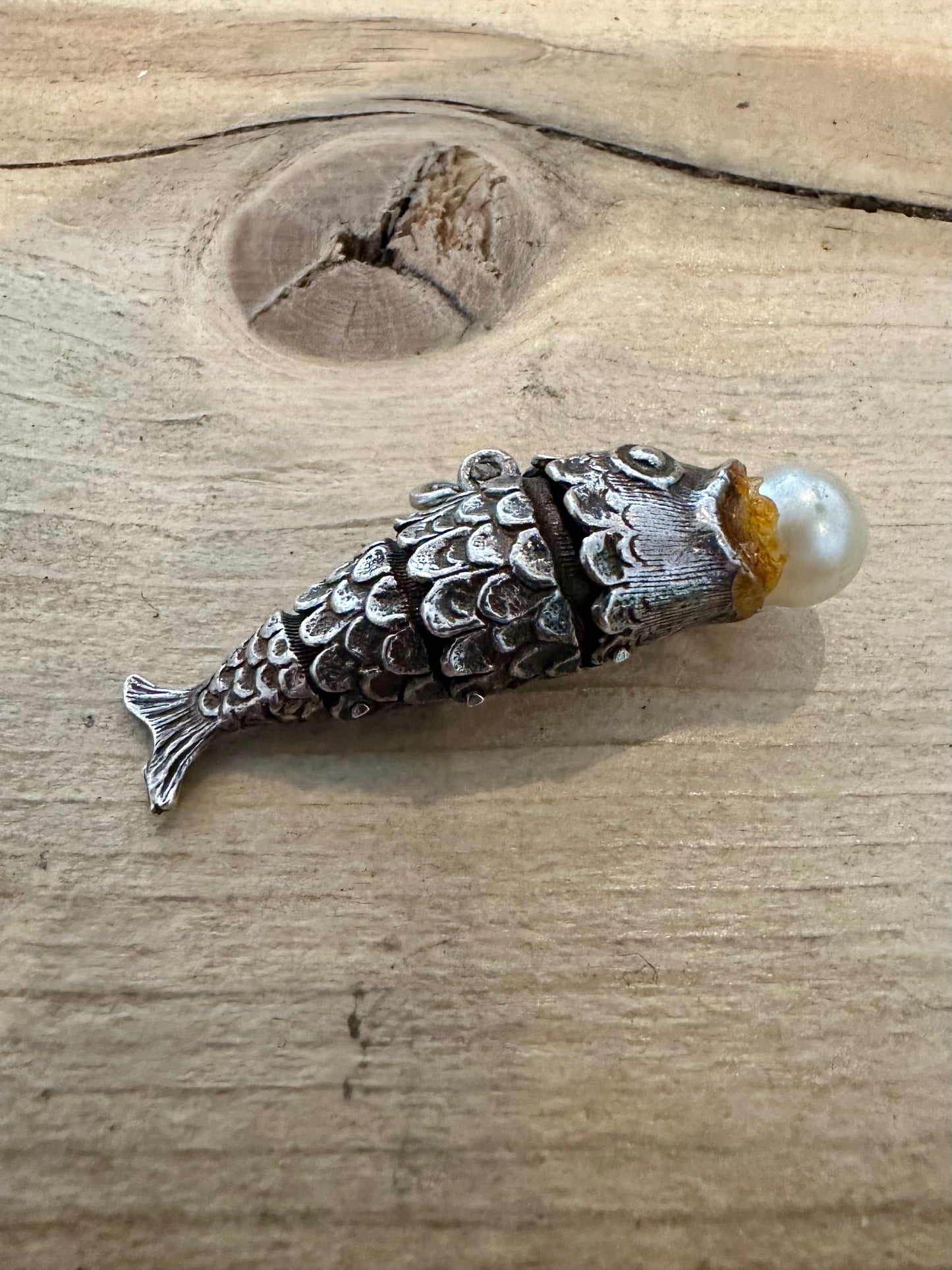 Vintage Articulated Fish White Ball Silver Pendant