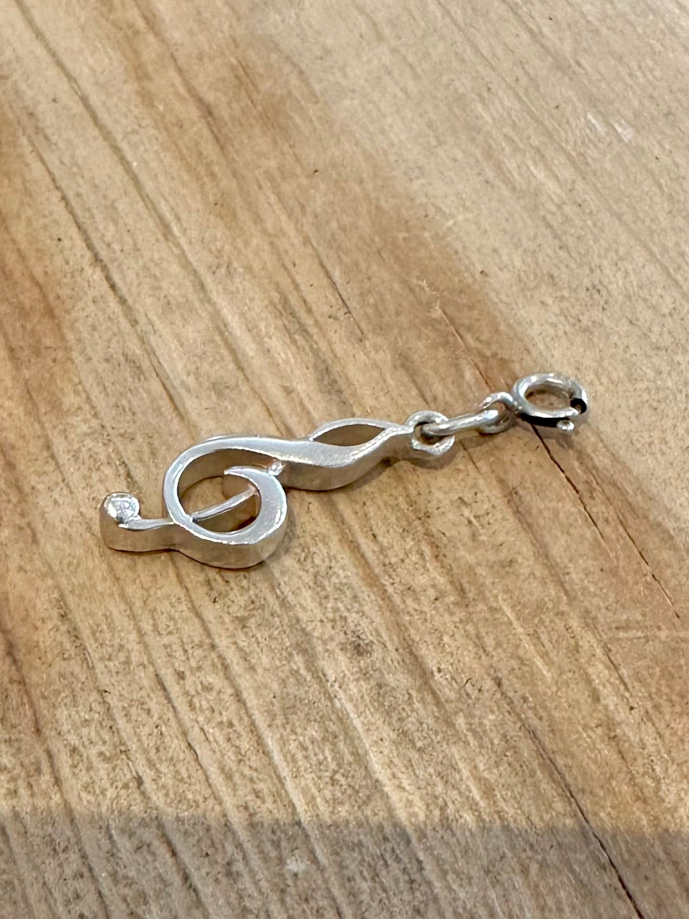 Vintage Music Note 925 Silver with Clasp Pendant