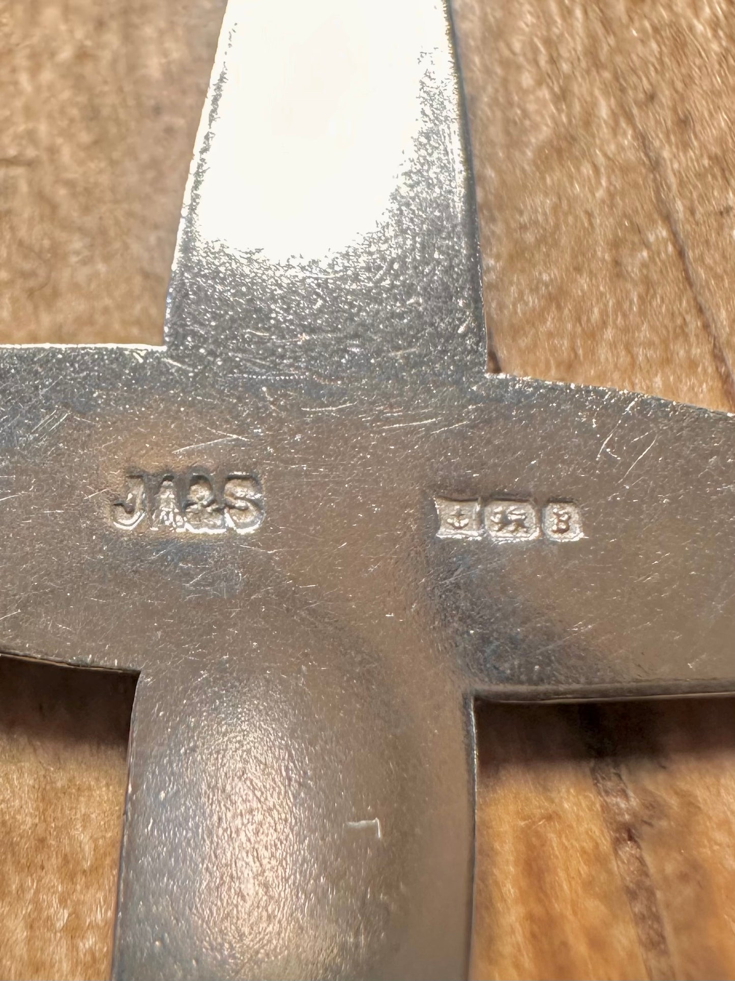 Vintage 1976 Floral Engraved Cross 925 Sterling Silver Pendant