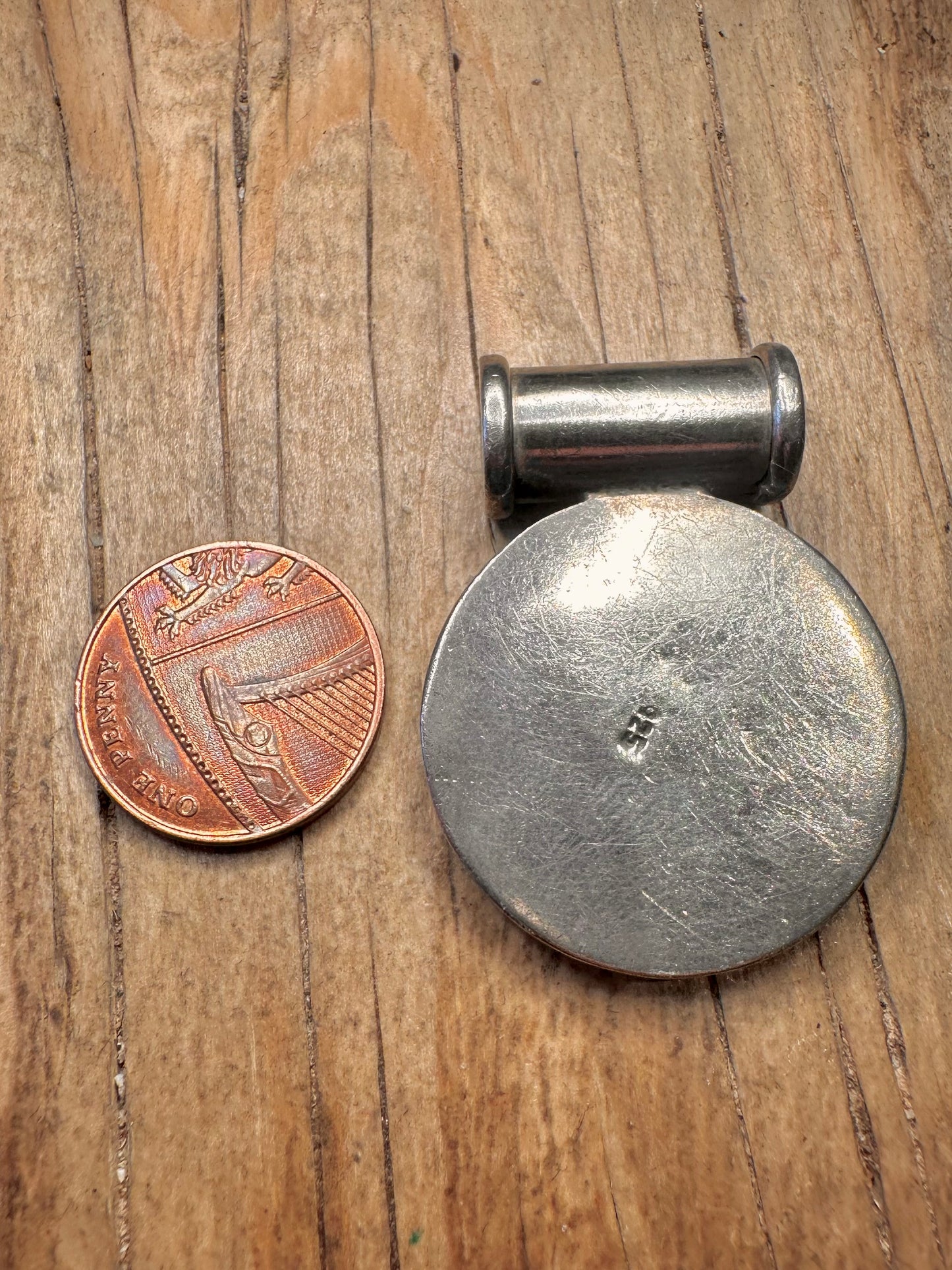 Modernist Blasen-Effekt Texturierter Kreis 925 Sterling Silber Anhänger