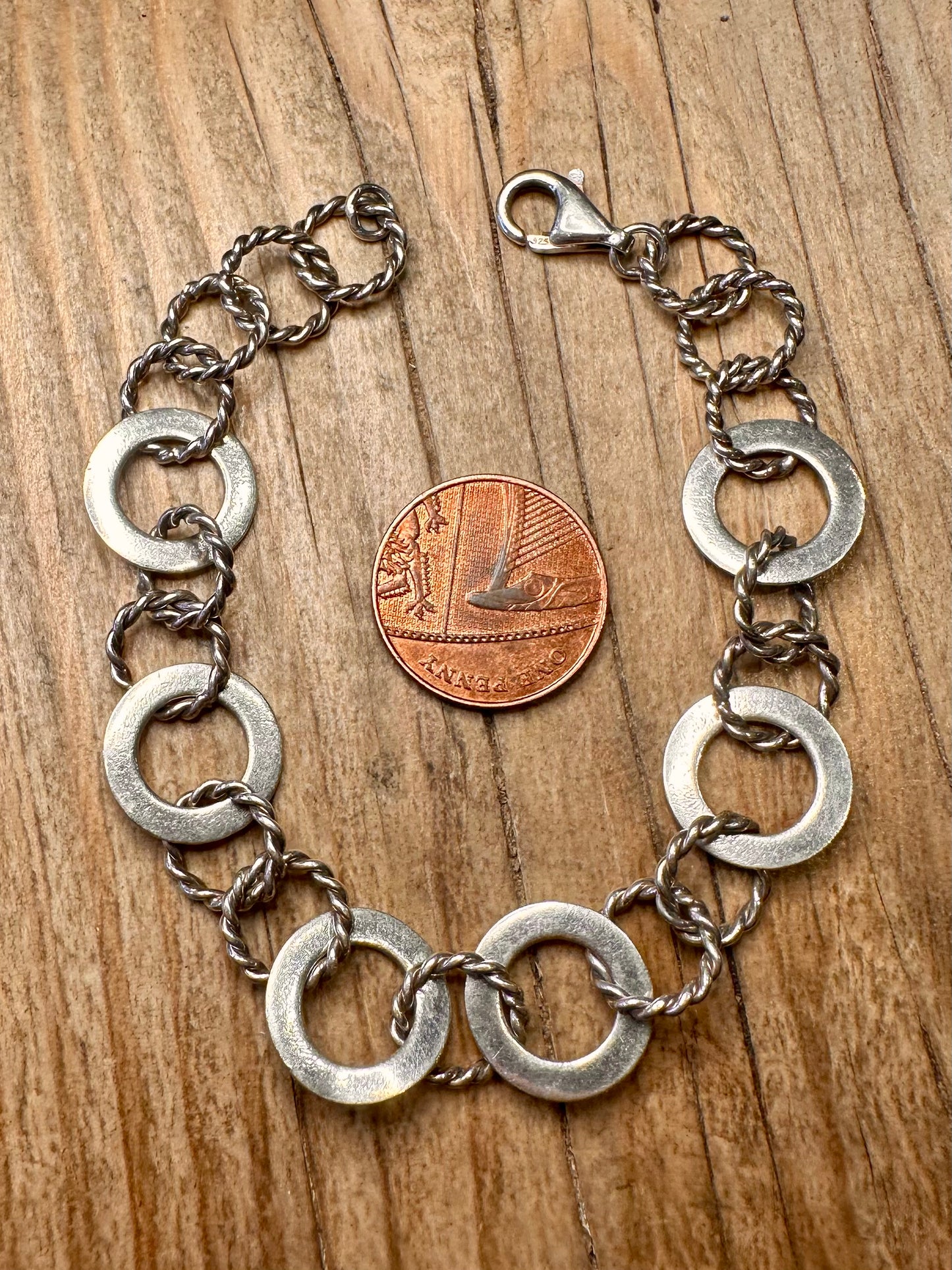 Modernist Circle Rope Link 925 Sterling Silver 7.5 inch Bracelet