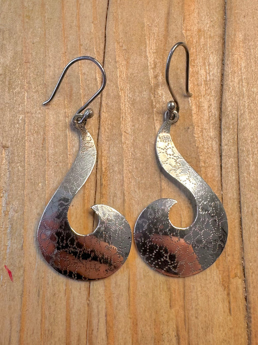 Abstract Engraved Curl 925 Sterling Silver Earrings