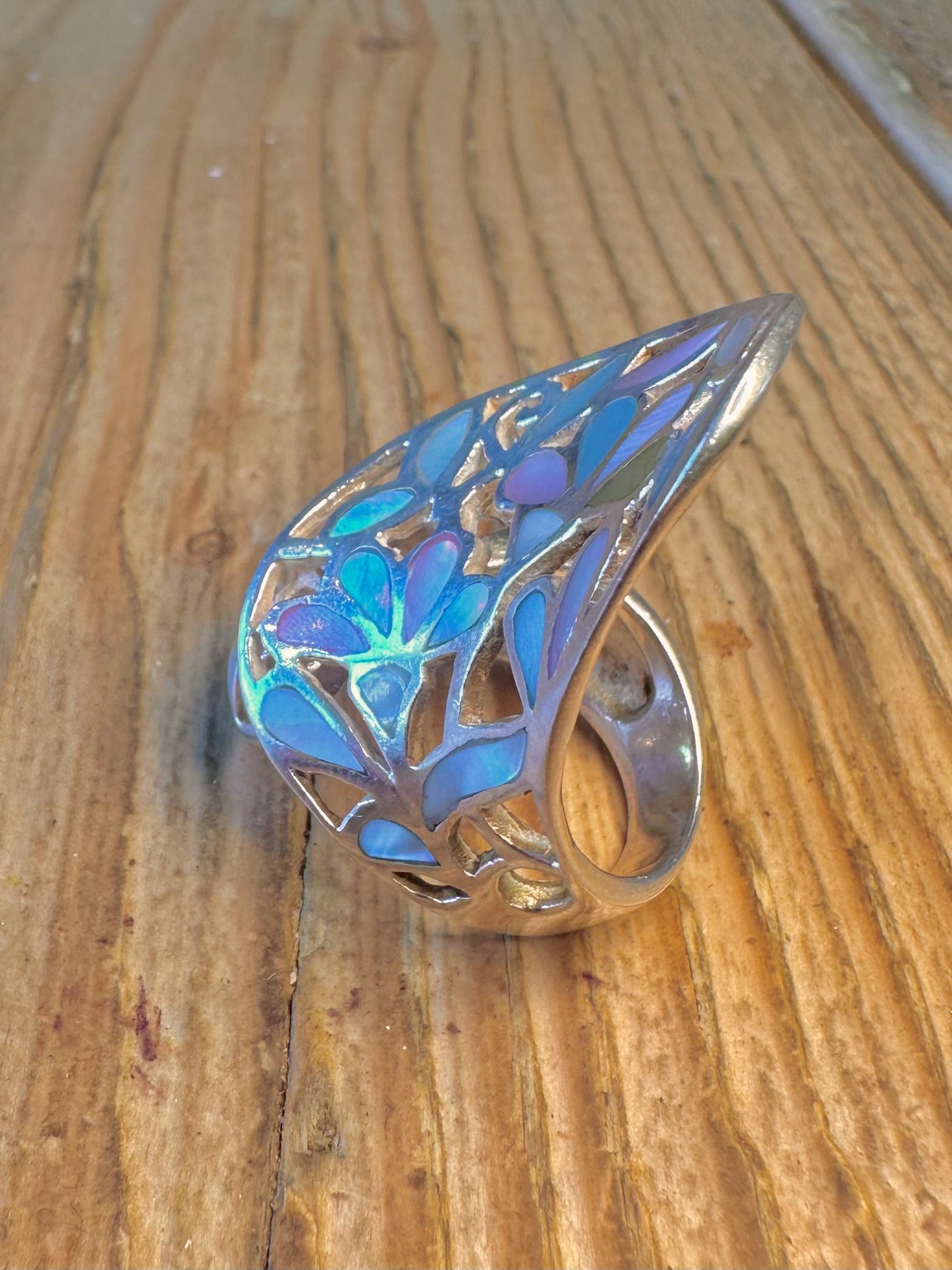 Abstract Shaped Leaf Design Multi Coloured Mother of Pearl 925 Sterling Silver Size M1/2 Ring
