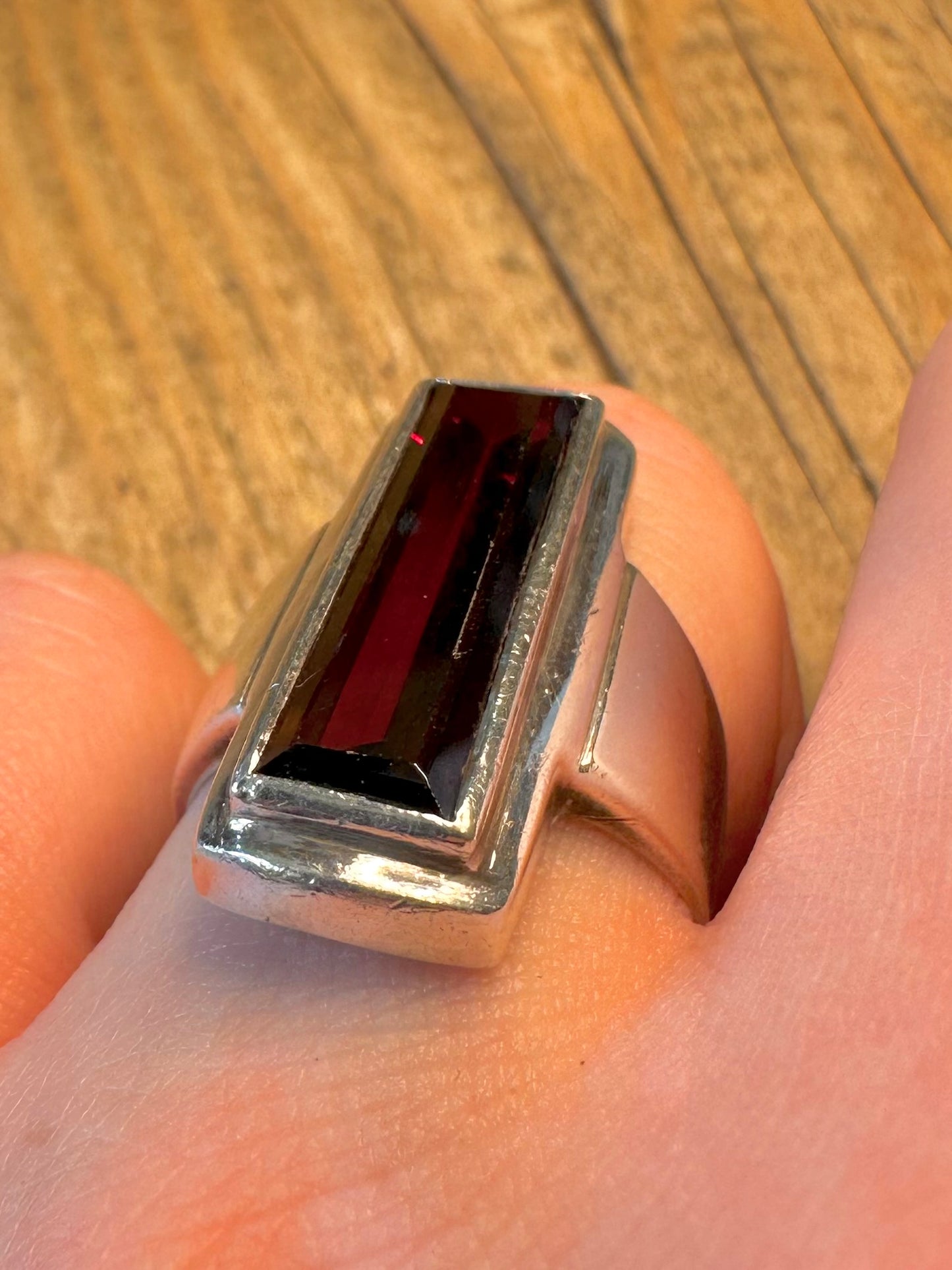 Roter Rechteckring aus 925er Sterlingsilber, Größe R1/2