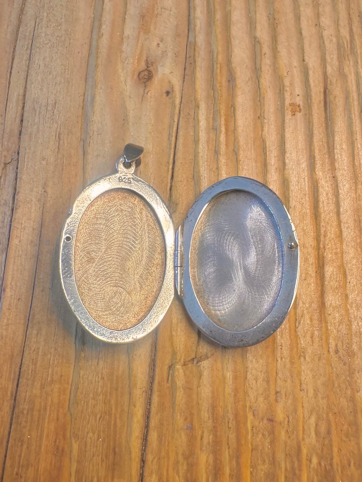 Oval Plain Locket 925 Sterling Silver Pendant