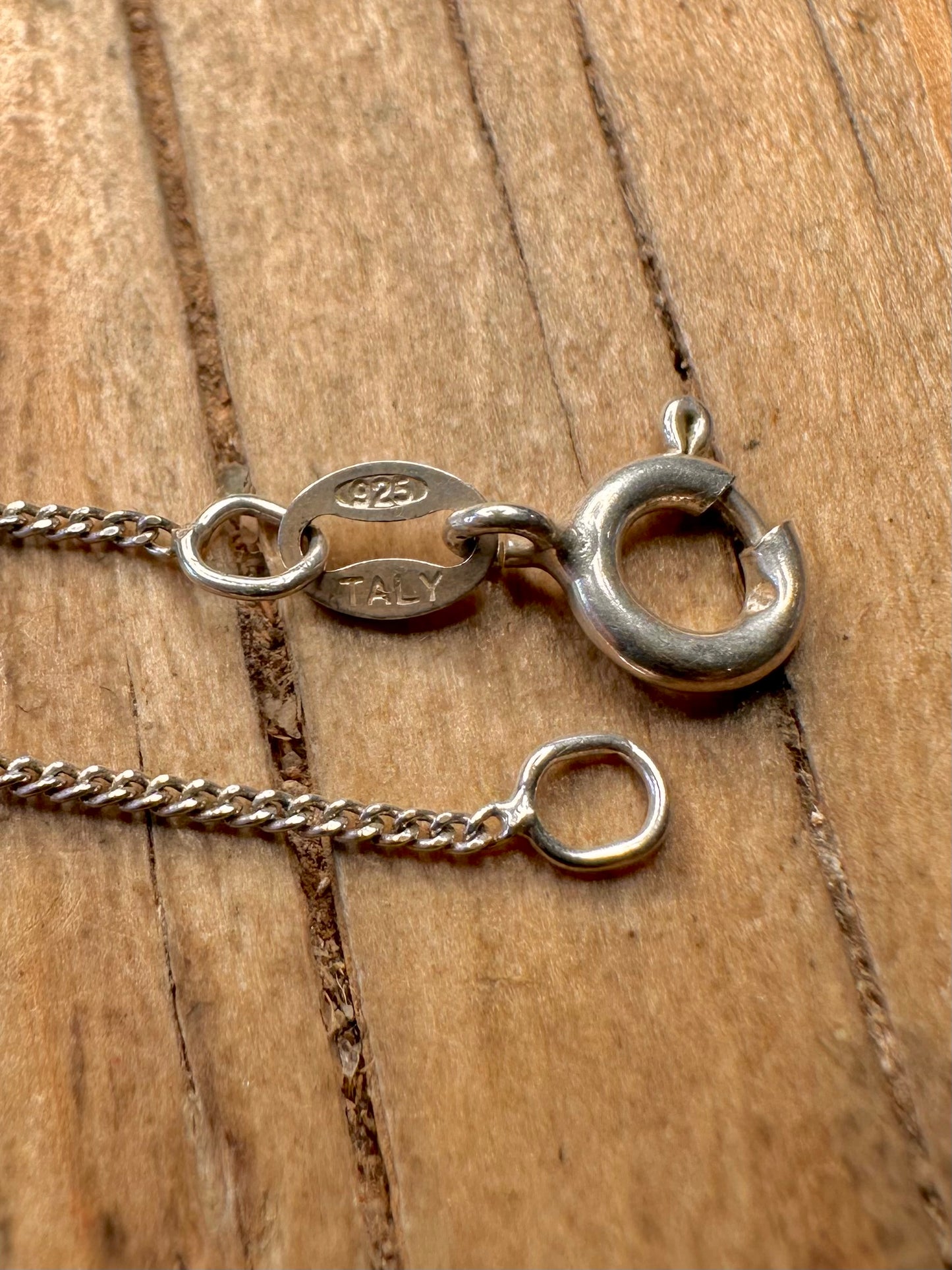 Vintage Fine Curb Chain Italy 925 Sterling Silver 16.2 inch Necklace