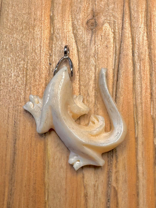 Vintage Bone Salamander 925 Sterling Silver Pendant