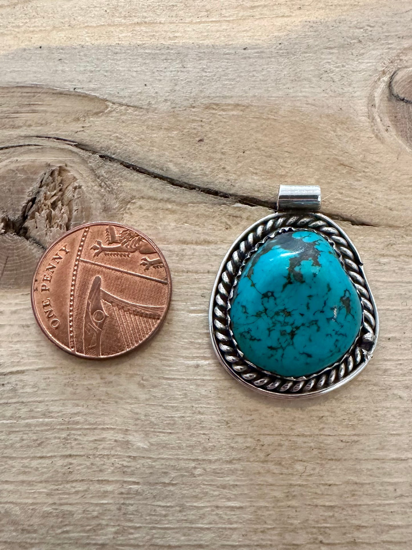 Vintage Navajo Turquoise 925 Silver Pendant