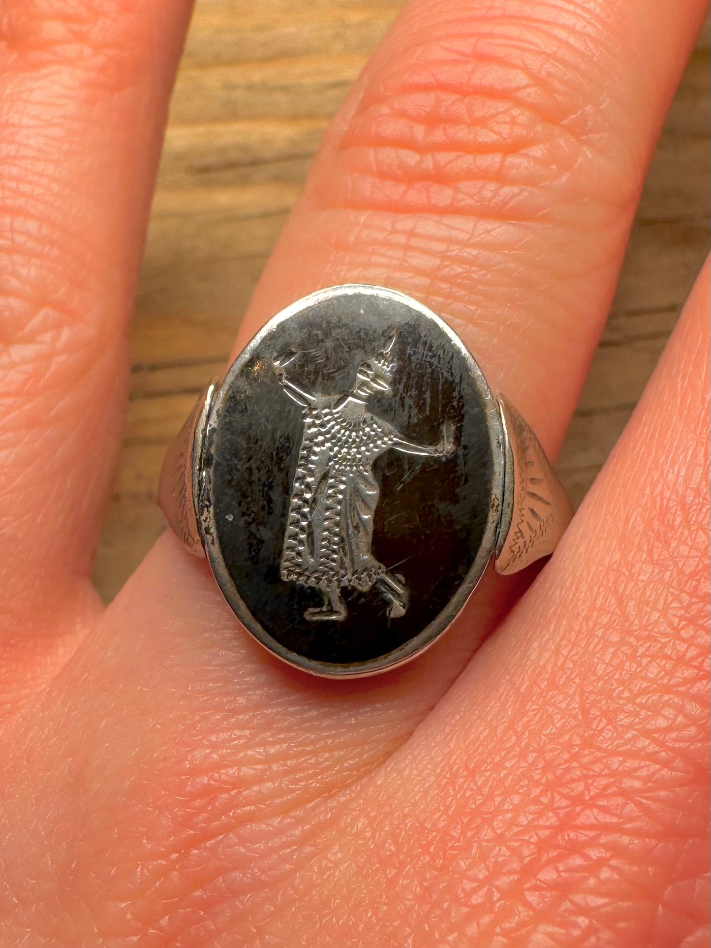 Vintage Siam Black Enamel Rotating Face 925 Sterling Silver Size T Ring