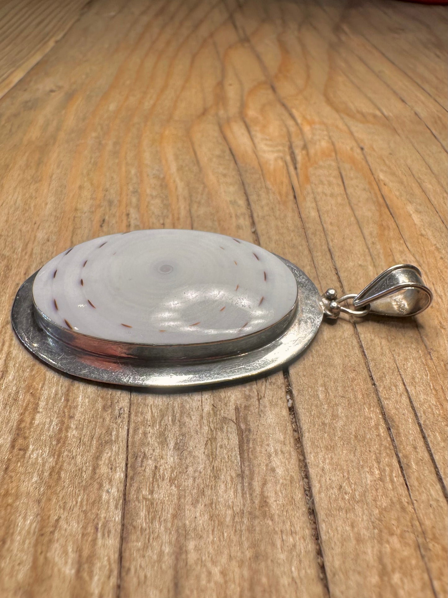 Vintage White Shell Oval 925 Sterling Silver Pendant