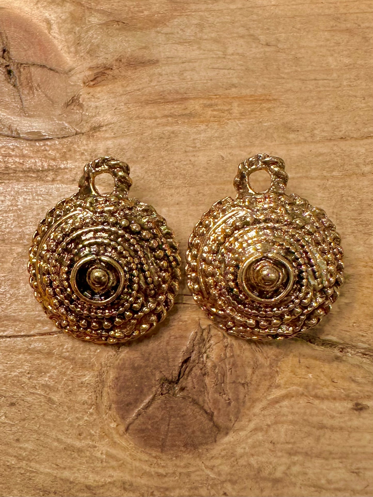 Vintage Circle Textured Gold Costume Earrings