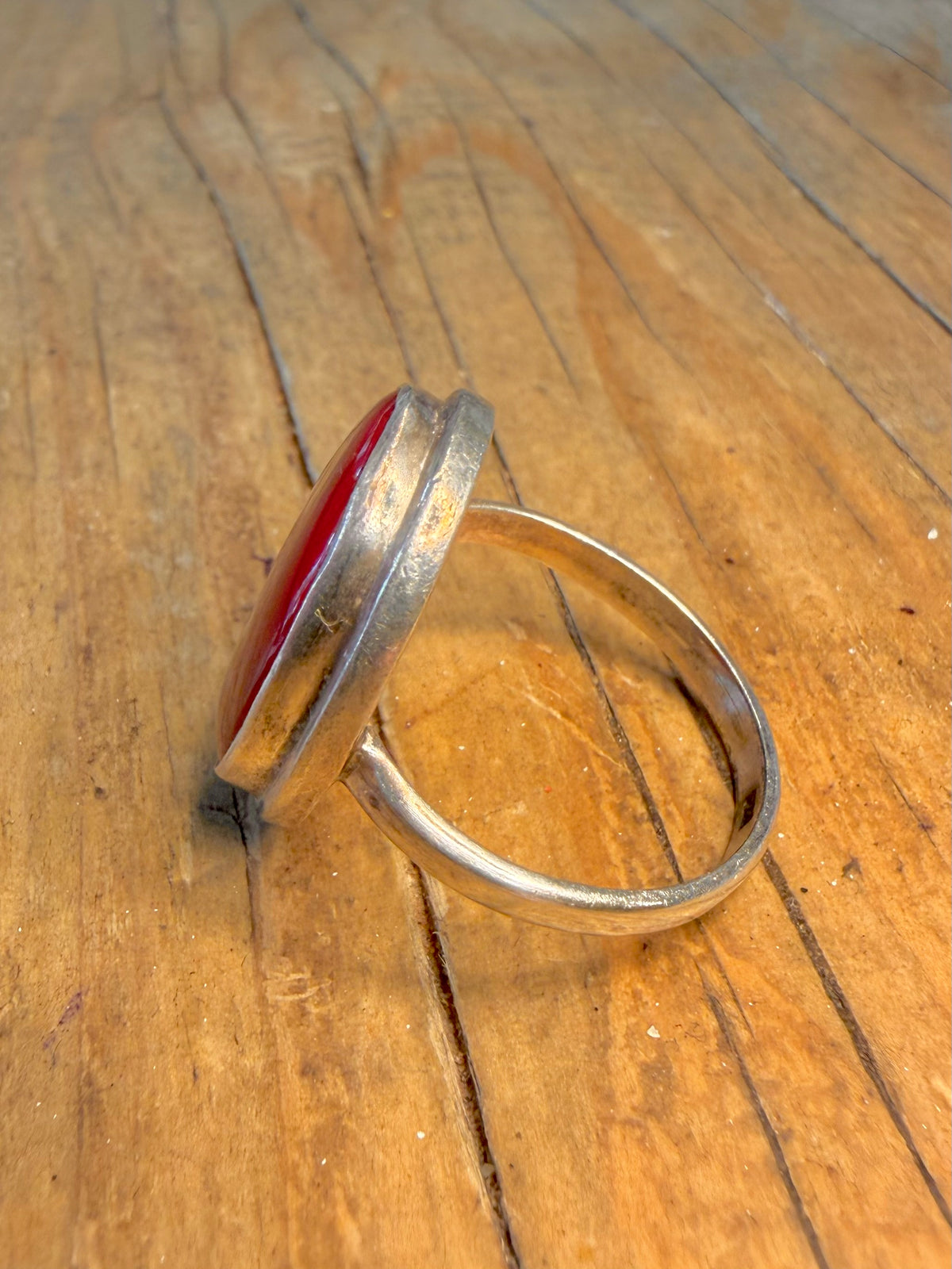 Polished Oval Coral Oval 925 Sterling Silver Size T1/2 Ring