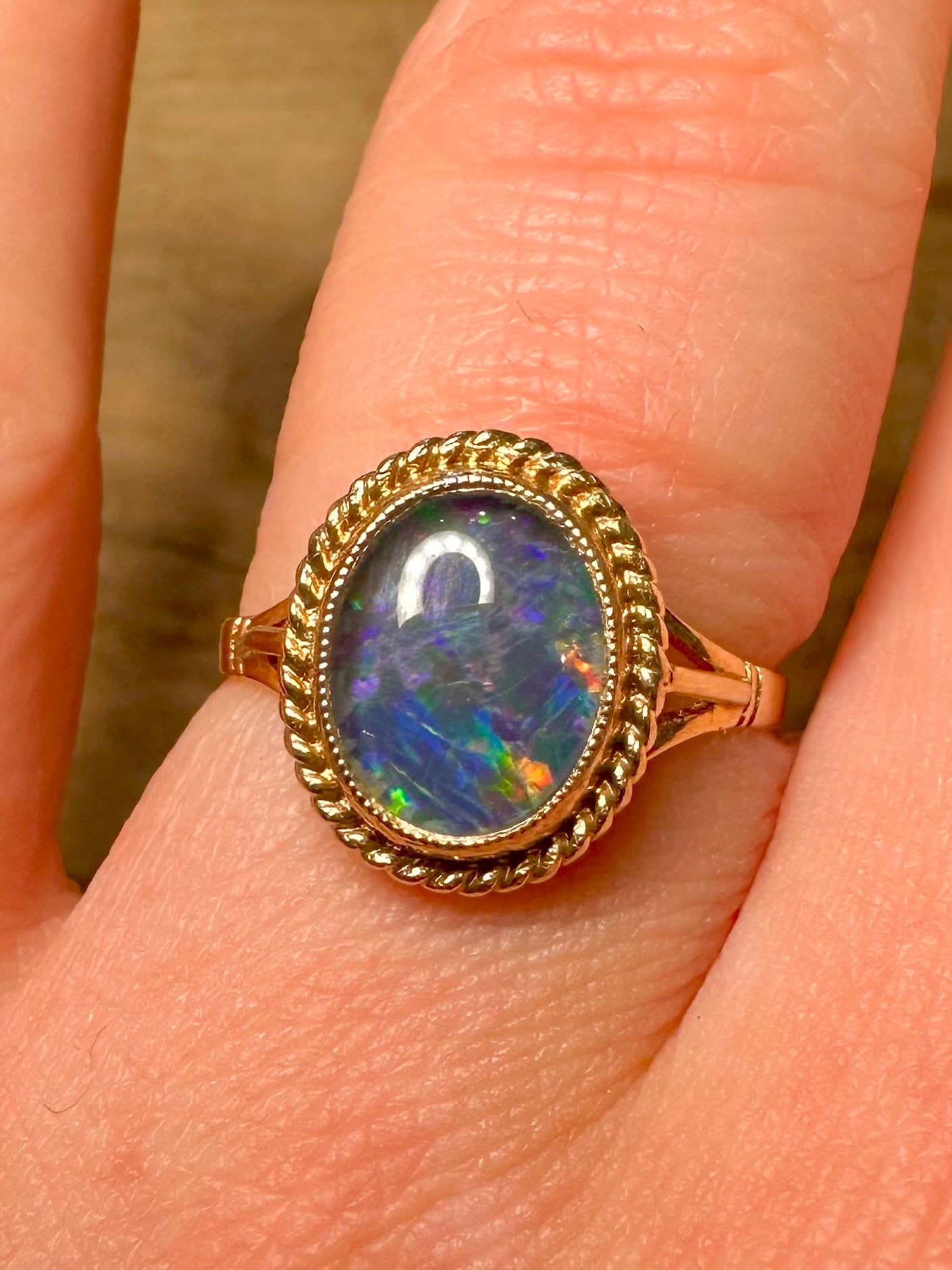 Vintage 1984 9ct Gold Black Opal 375 Size P Ring