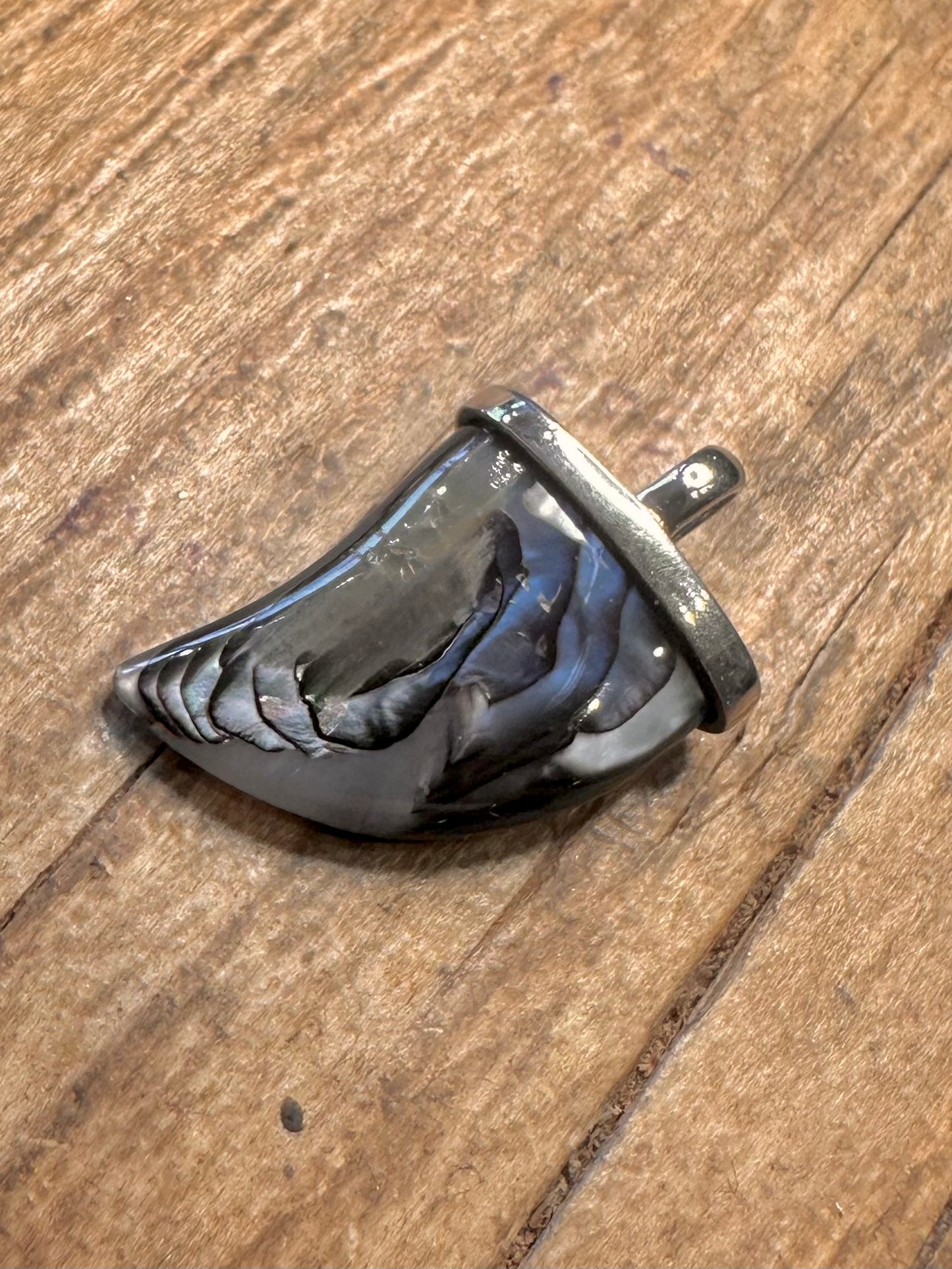 Modern Abalone Claw Shape 925 Sterling Silver Pendant
