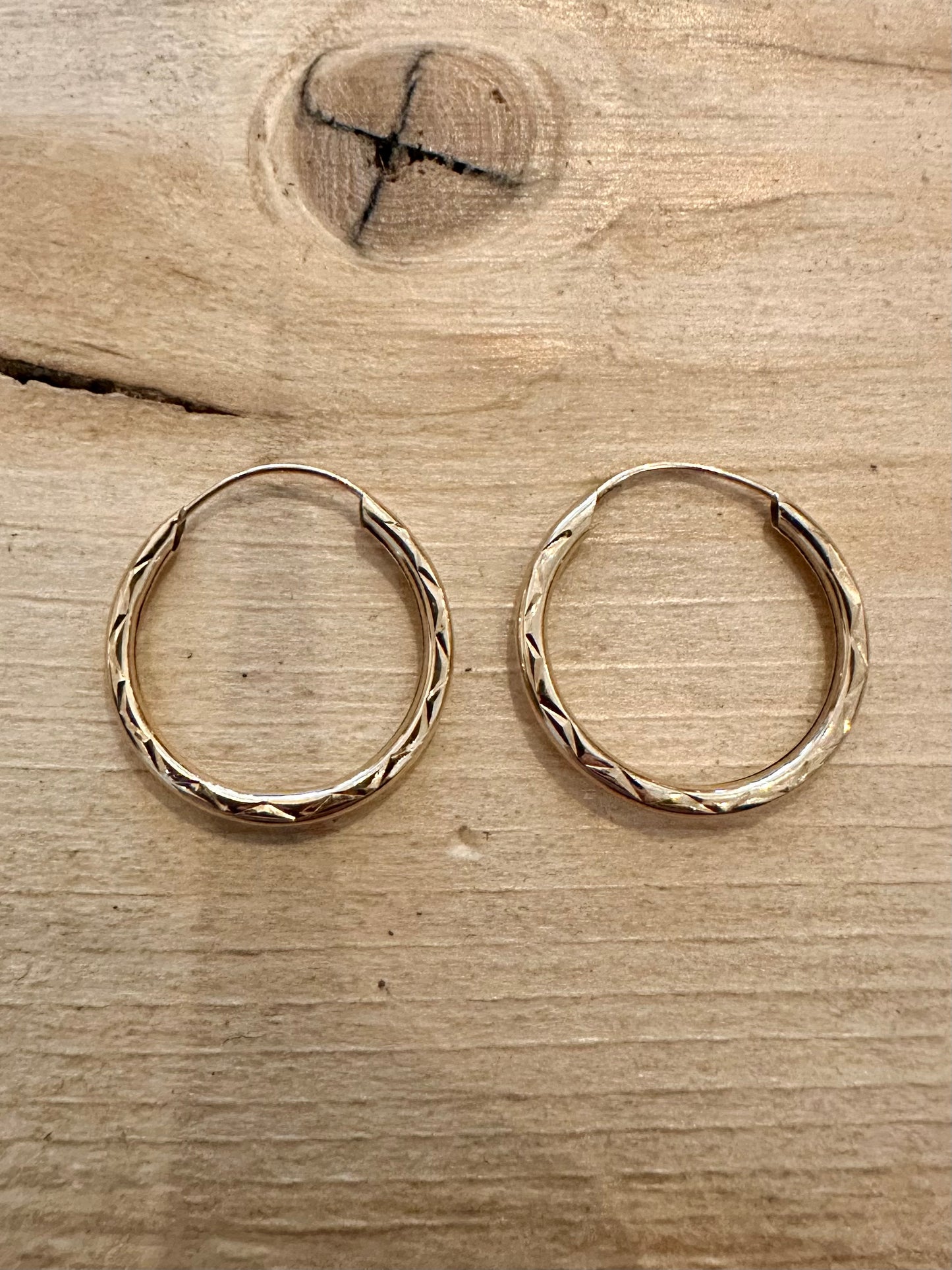 Vintage Textured Hoop 9ct Gold Earrings