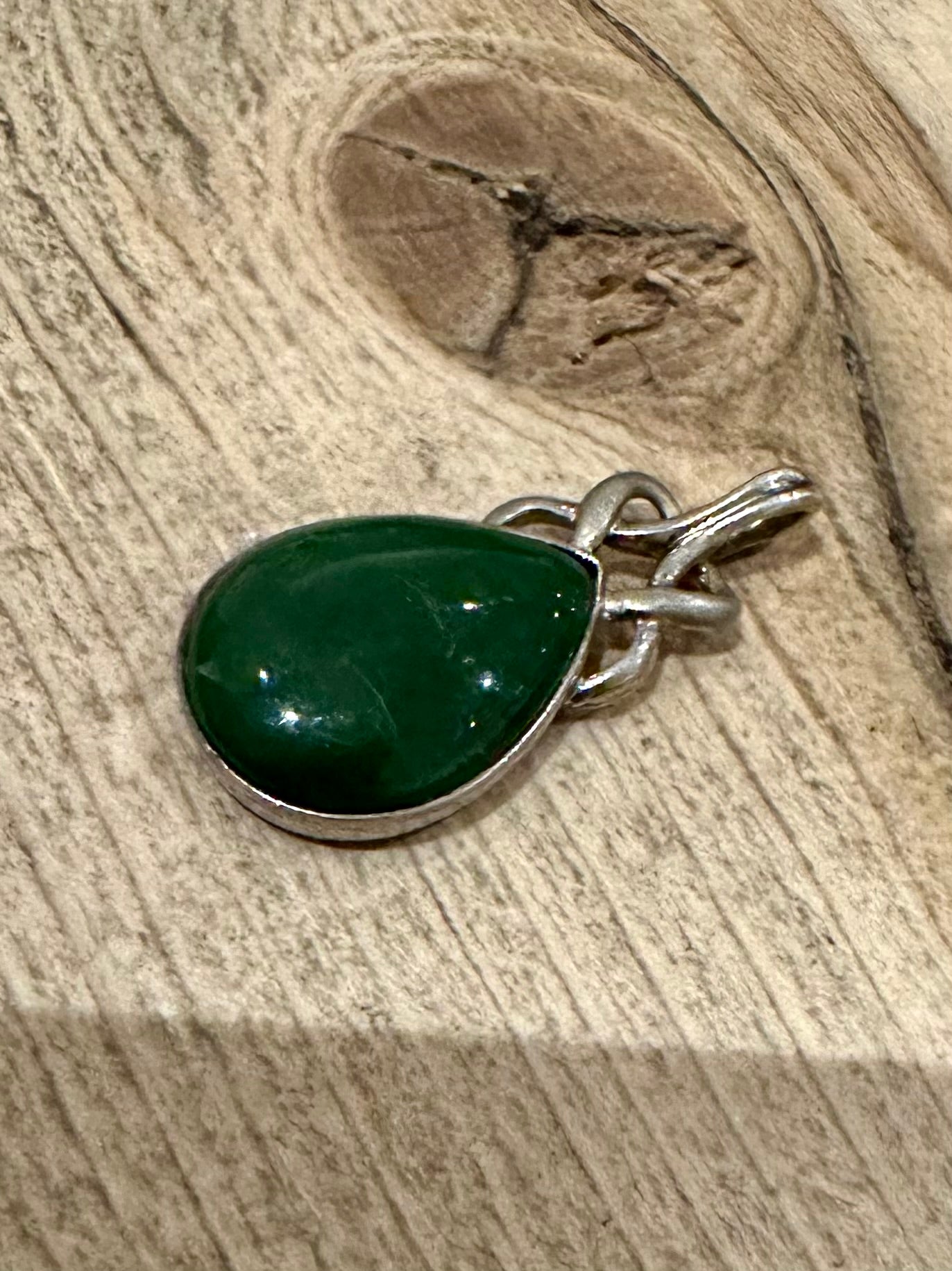 Vintage Green Tear Drop Celtic 925 Silver Pendant