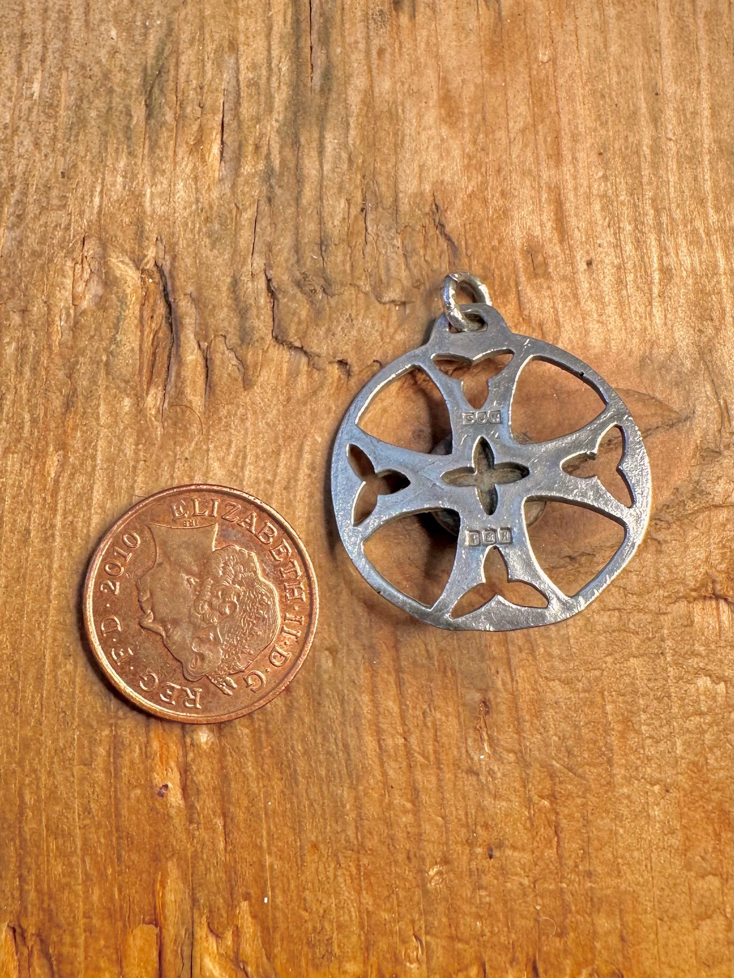 Scottish 1982 Celtic Green Stone 925 Sterling Silver Pendant