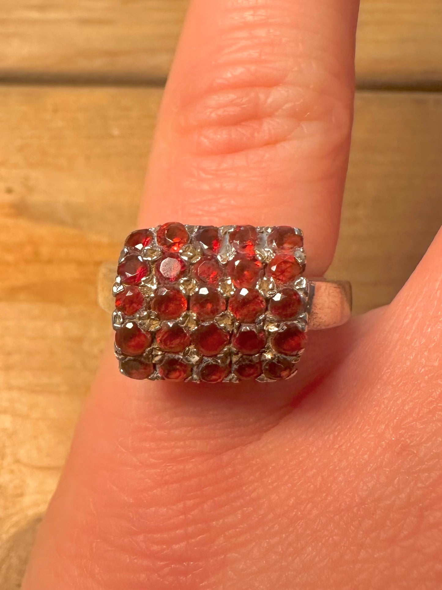 Abstract Chunky Garnet 925 Silver Size M Ring