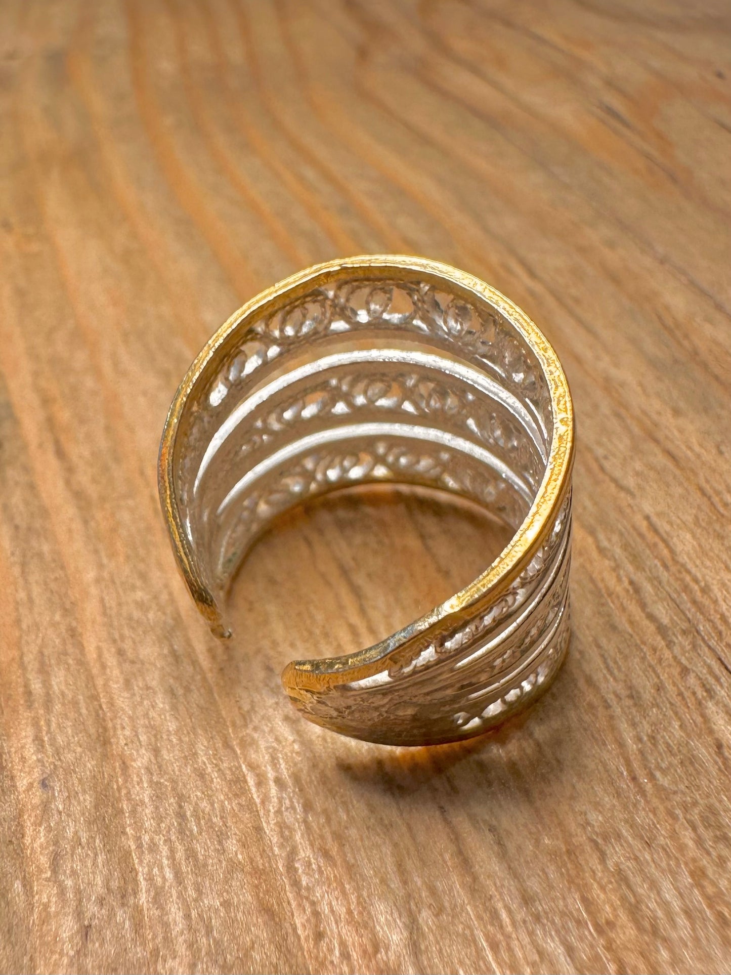 Modern Filigree Gold and 925 Sterling Silver Size O Ring
