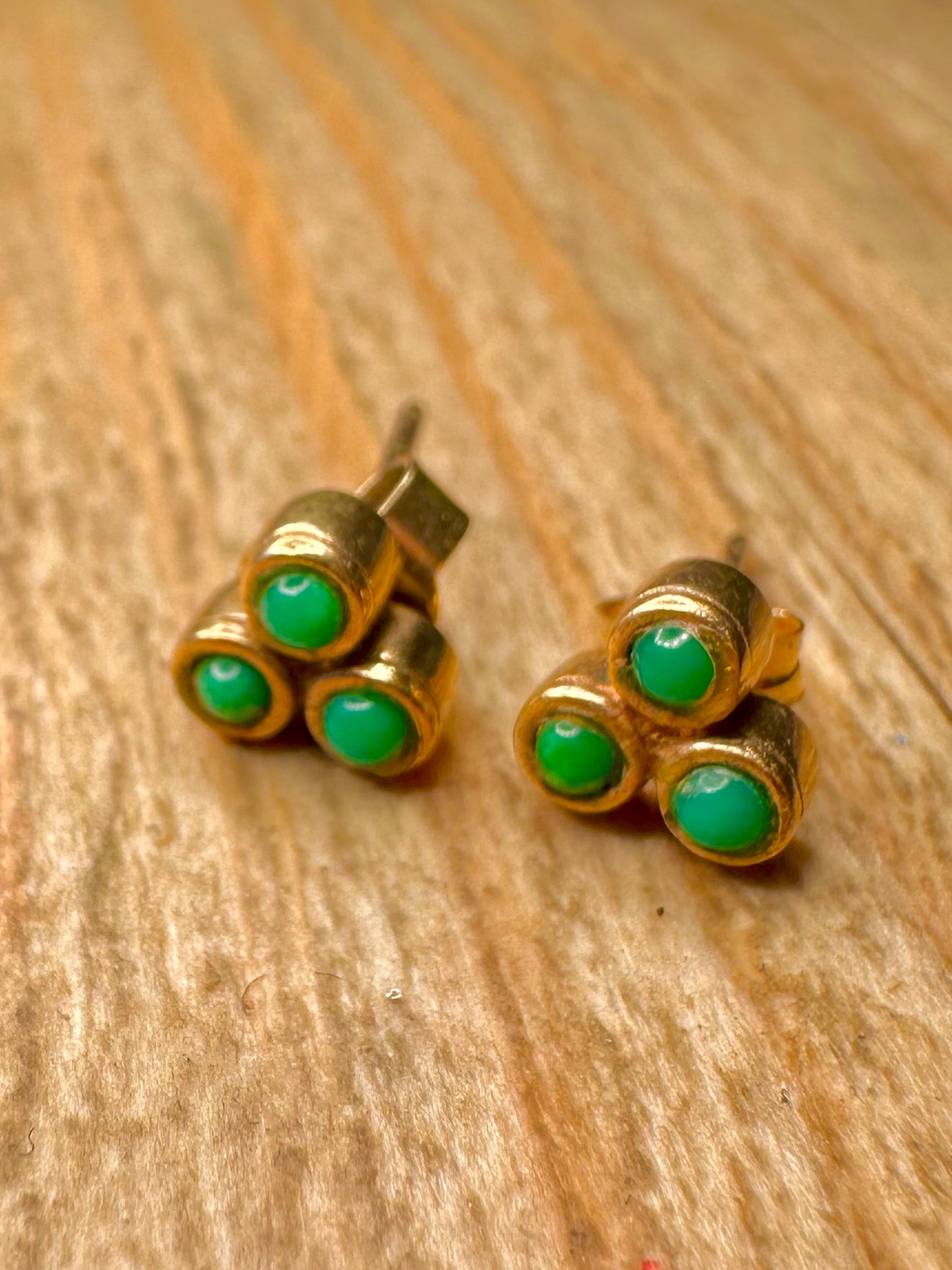 Vintage 1981 9ct Gold Green Blue Trio Stud Earrings