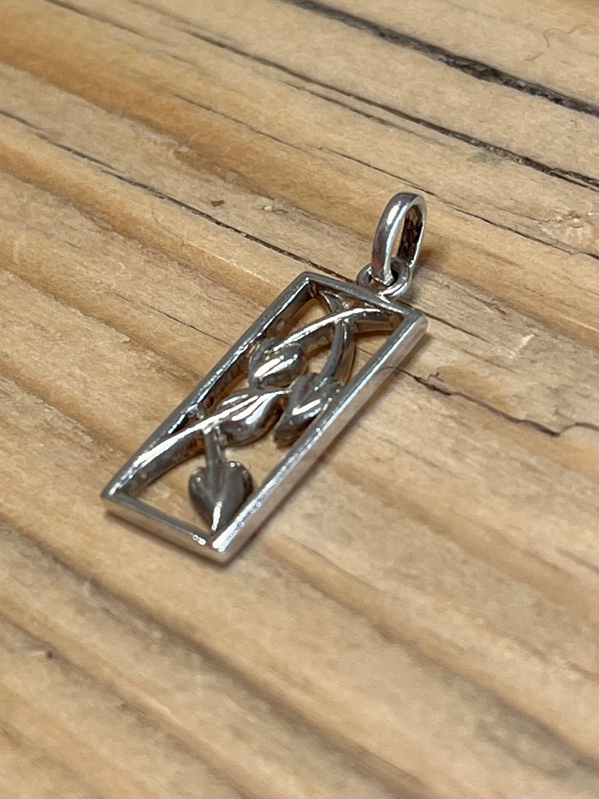 Vine Leaf Rectangle 925 Sterling Silver Pendant