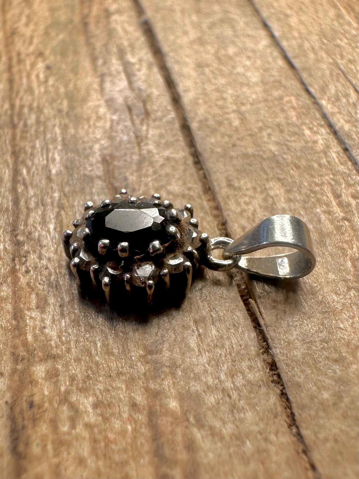 Vintage Dark Blue and White Stones 925 Sterling Silver Pendant