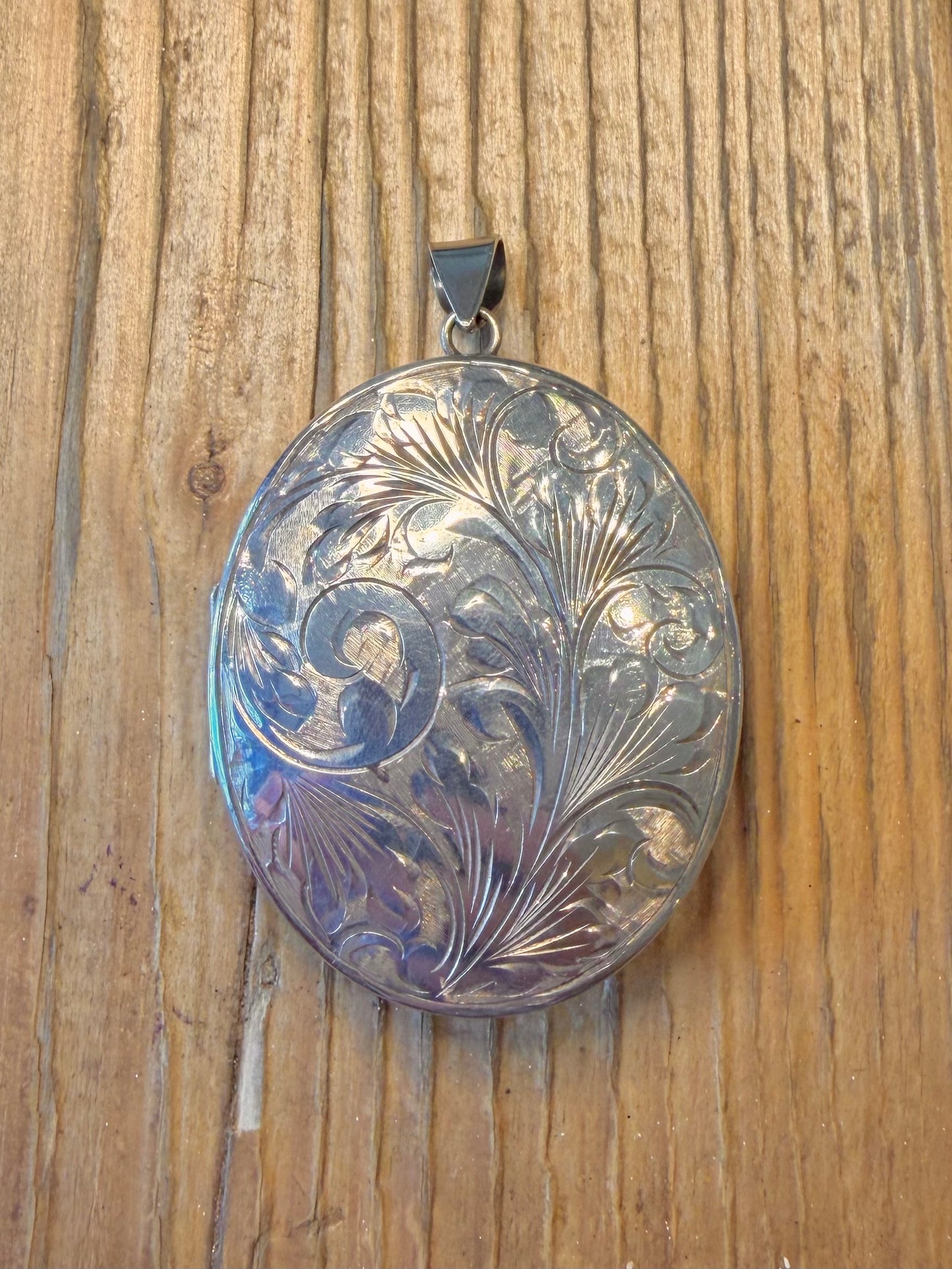 Large 1975 Engraved Floral And Swirl Oval Maker FBROs Locket 925 Sterling Silver Pendant